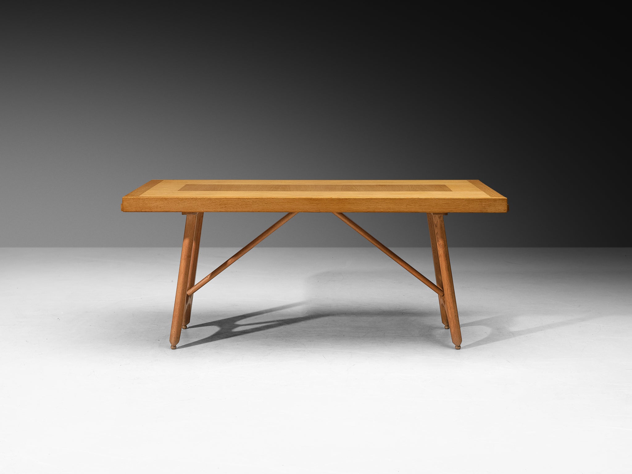 Guillerme & Chambron Extendable Dining Table in Solid Oak Tables Morentz