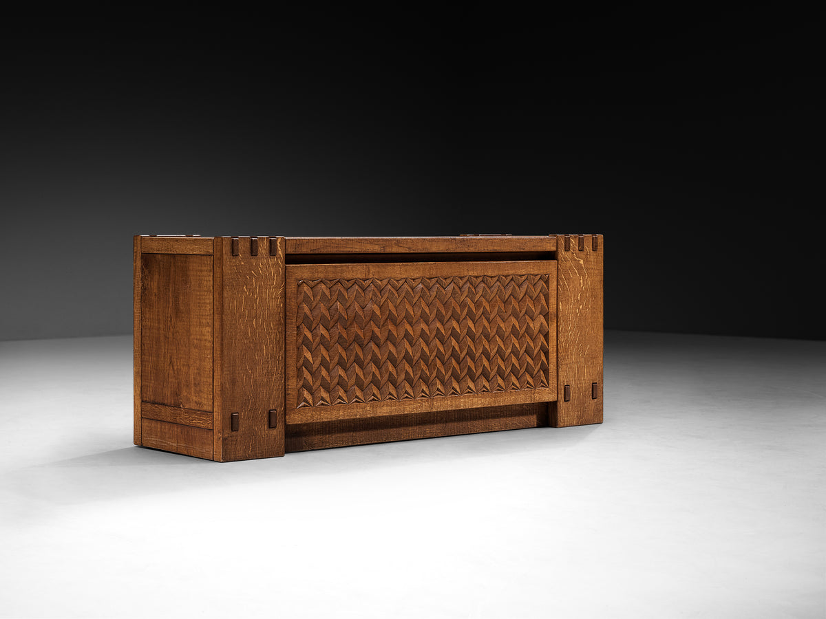 Giuseppe Rivadossi Sculptural Carved Trunk or Bench in Oak Case pieces and storage cabinets Morentz