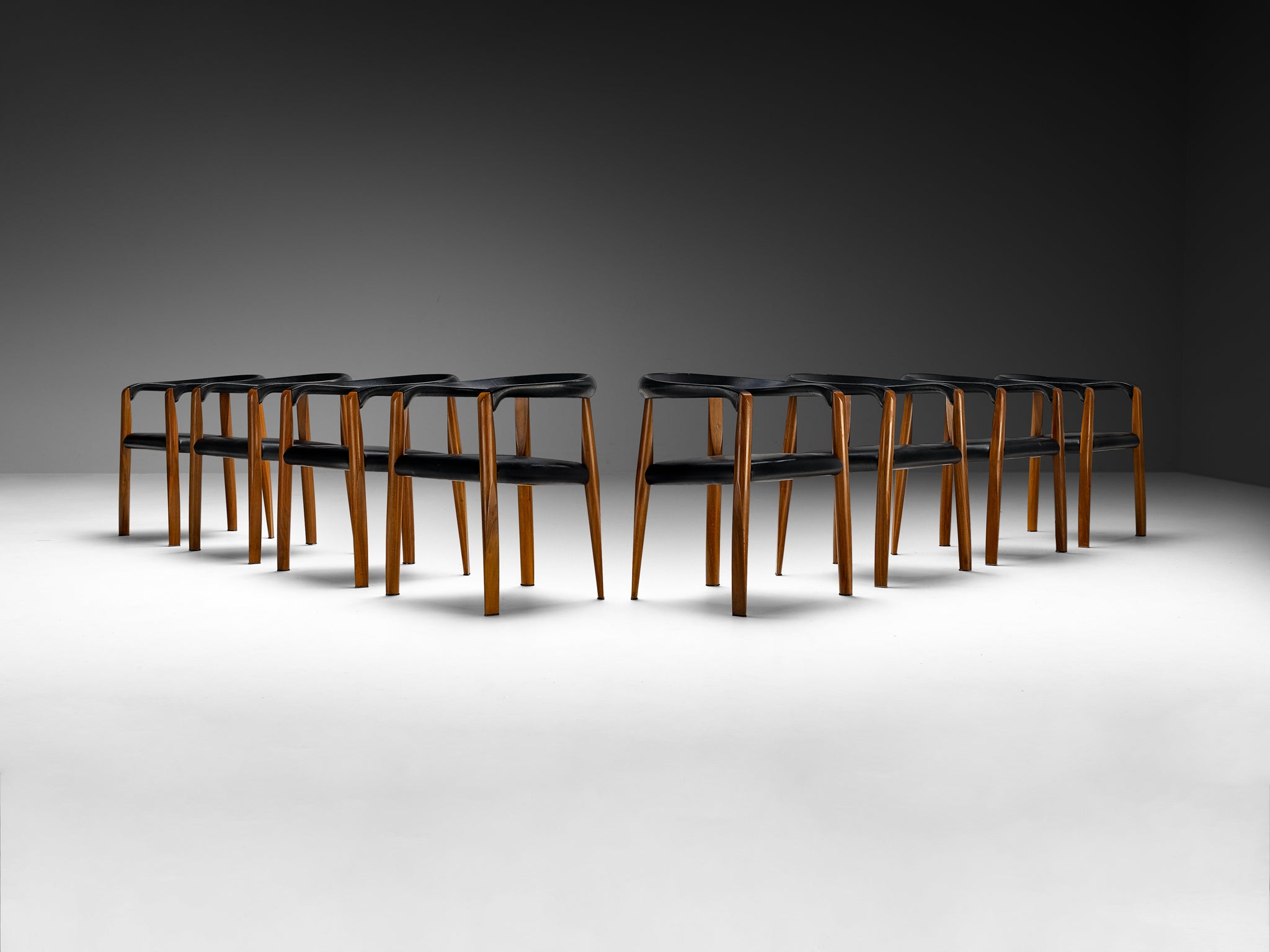 Afra & Tobia Scarpa for Molteni Early Edition 'MISS' Chairs in Solid Walnut and Leather