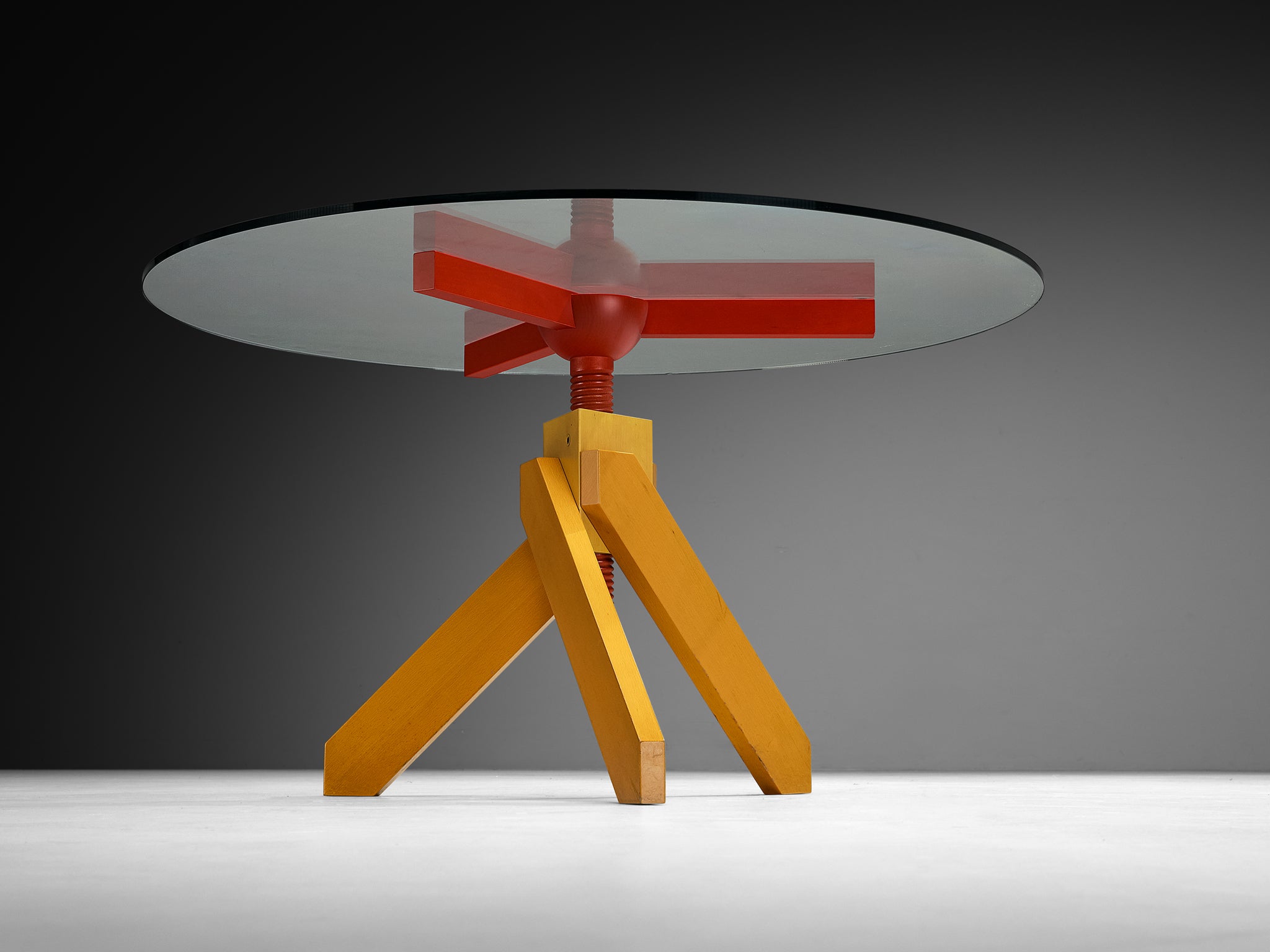 Vico Magistretti for De Padova 'Vidun' Dining Table with Colorful Geometric Base Tables Morentz