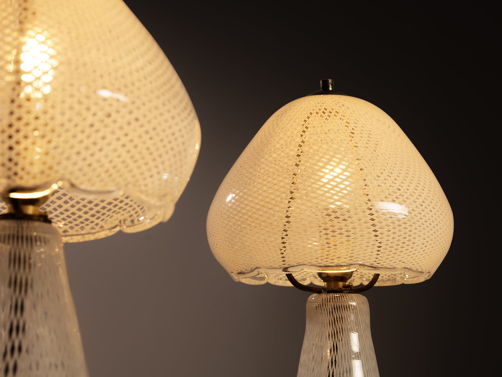 Pair of Italian Table Lamps in Reticello Murano Glass Lighting Morentz