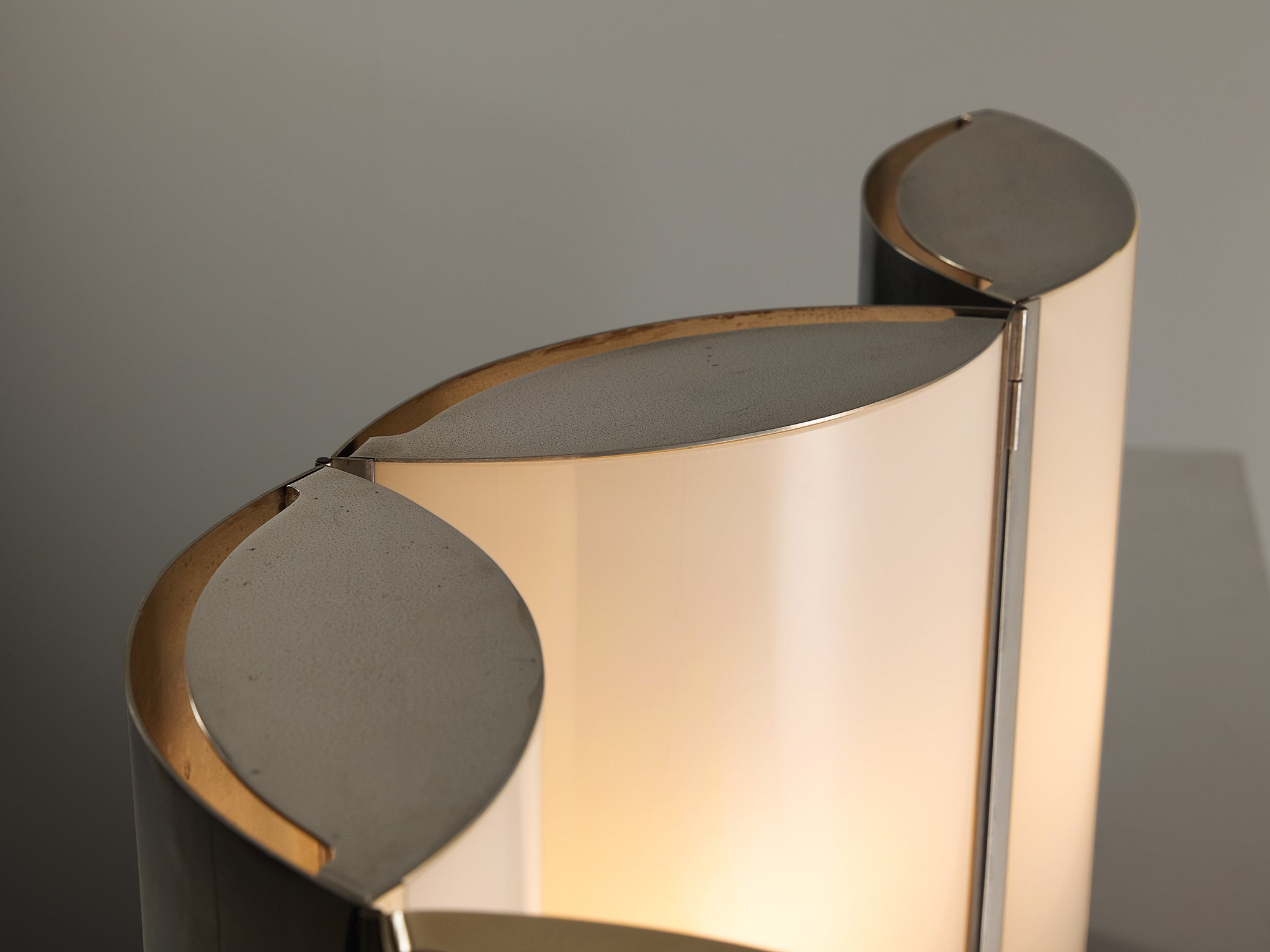 Rare Jean-Pierre Vitrac for Verre Lumière 'Éventail' Folding Lamp Lighting Morentz