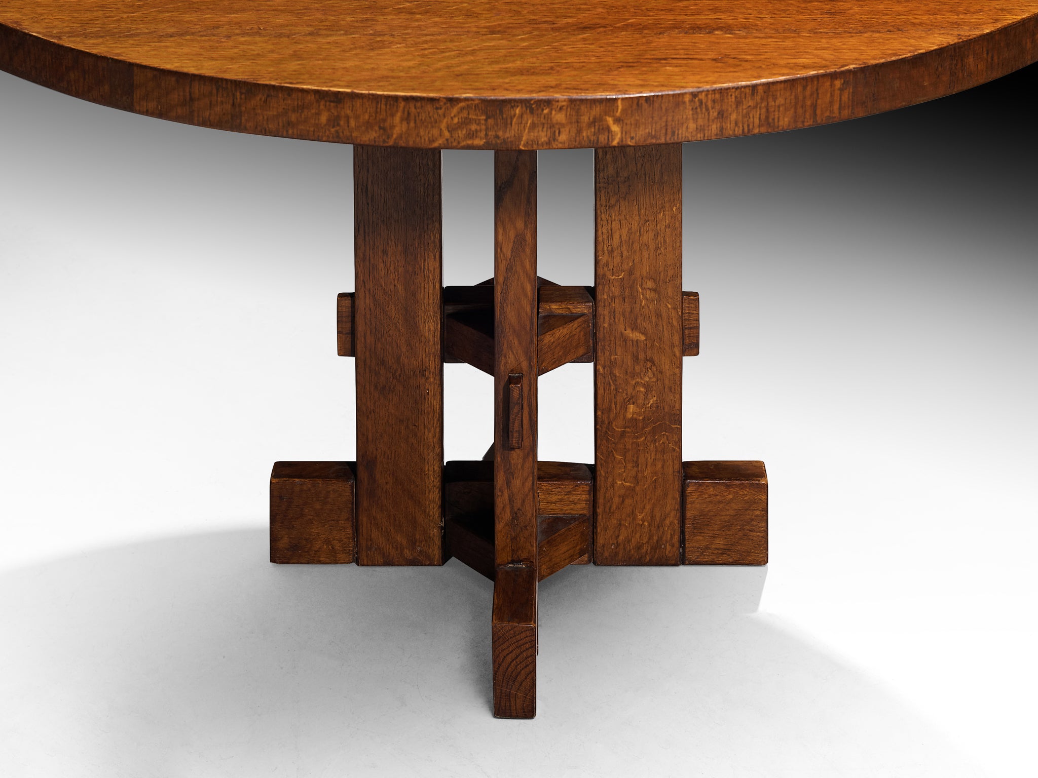 Giuseppe Rivadossi for Officina Rivadossi Round Dining Table in Oak Tables Morentz