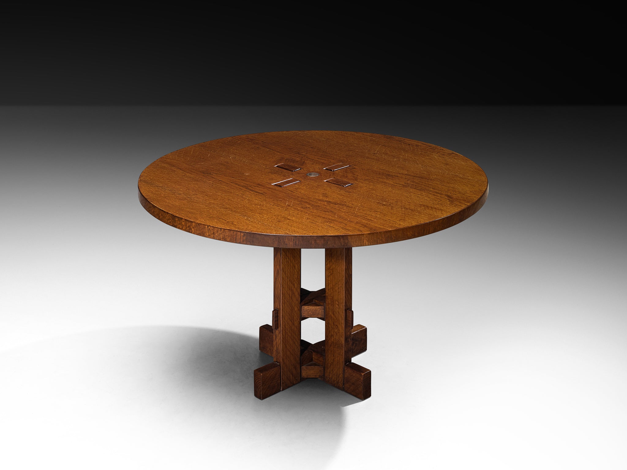Giuseppe Rivadossi for Officina Rivadossi Round Dining Table in Oak Tables Morentz