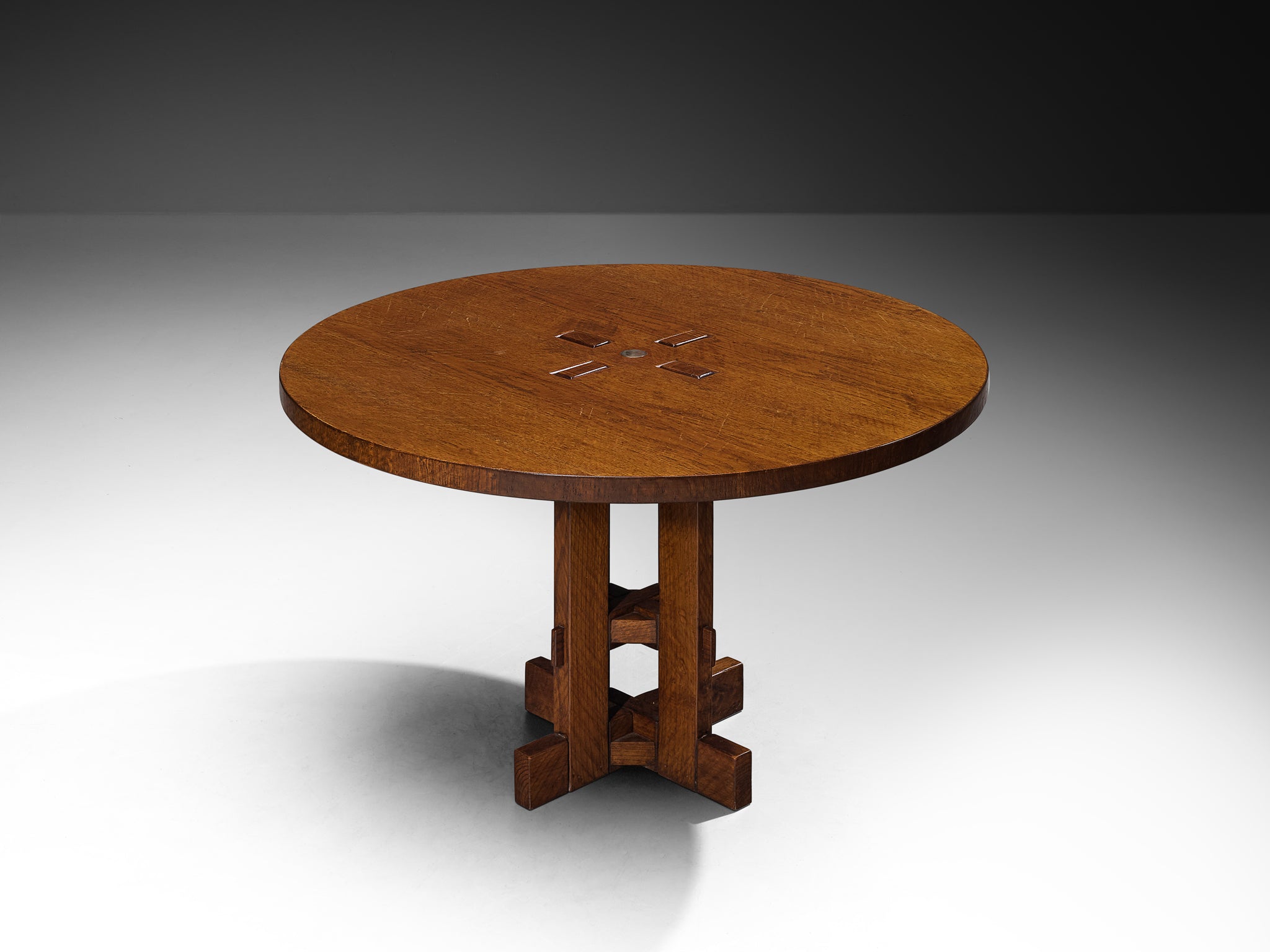 Giuseppe Rivadossi for Officina Rivadossi Round Dining Table in Oak Tables Morentz