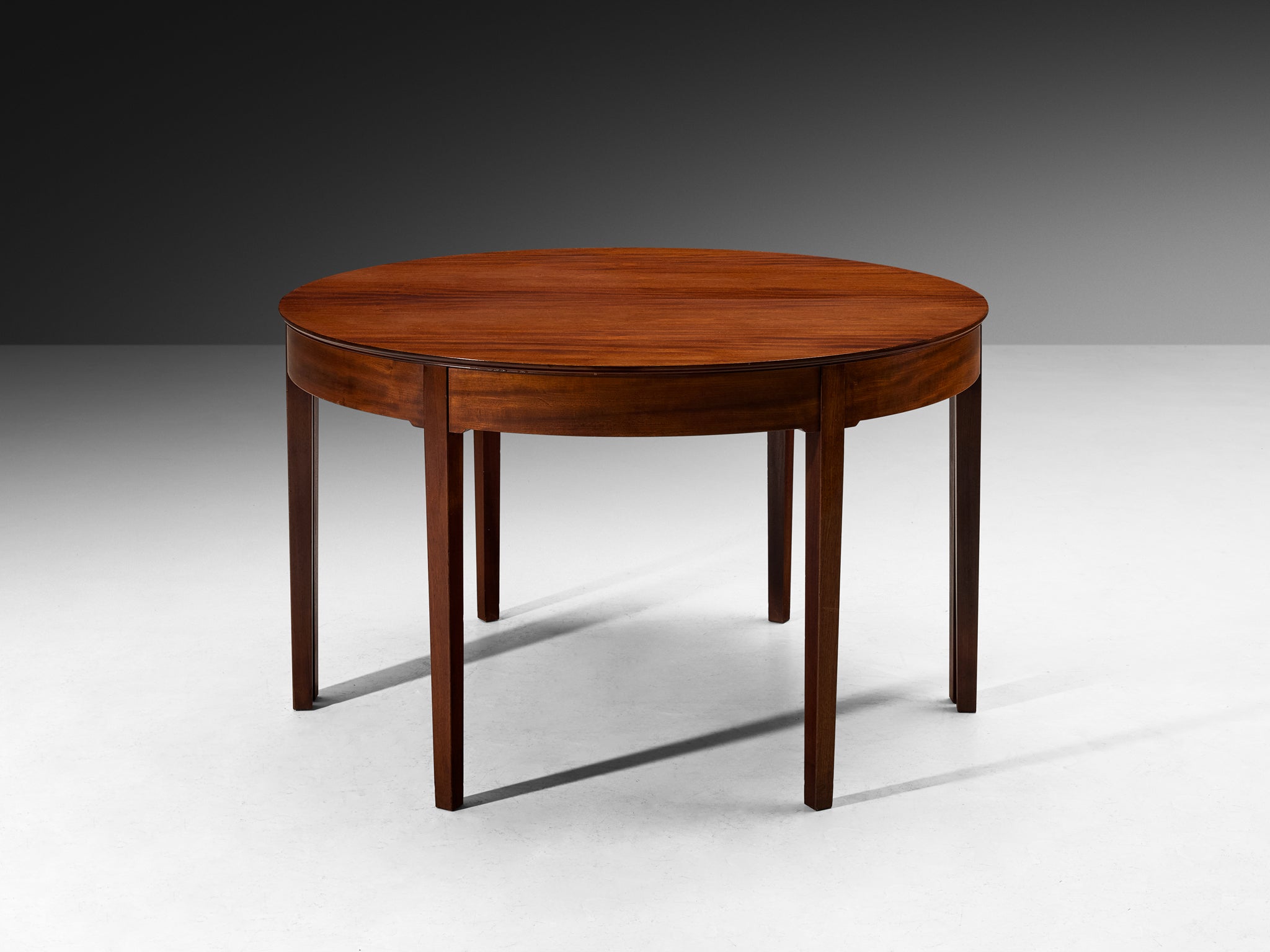 Rare Jens Houmøller Klemmensen for Peder Pedersen Round Dining Table in Mahogany Tables Morentz