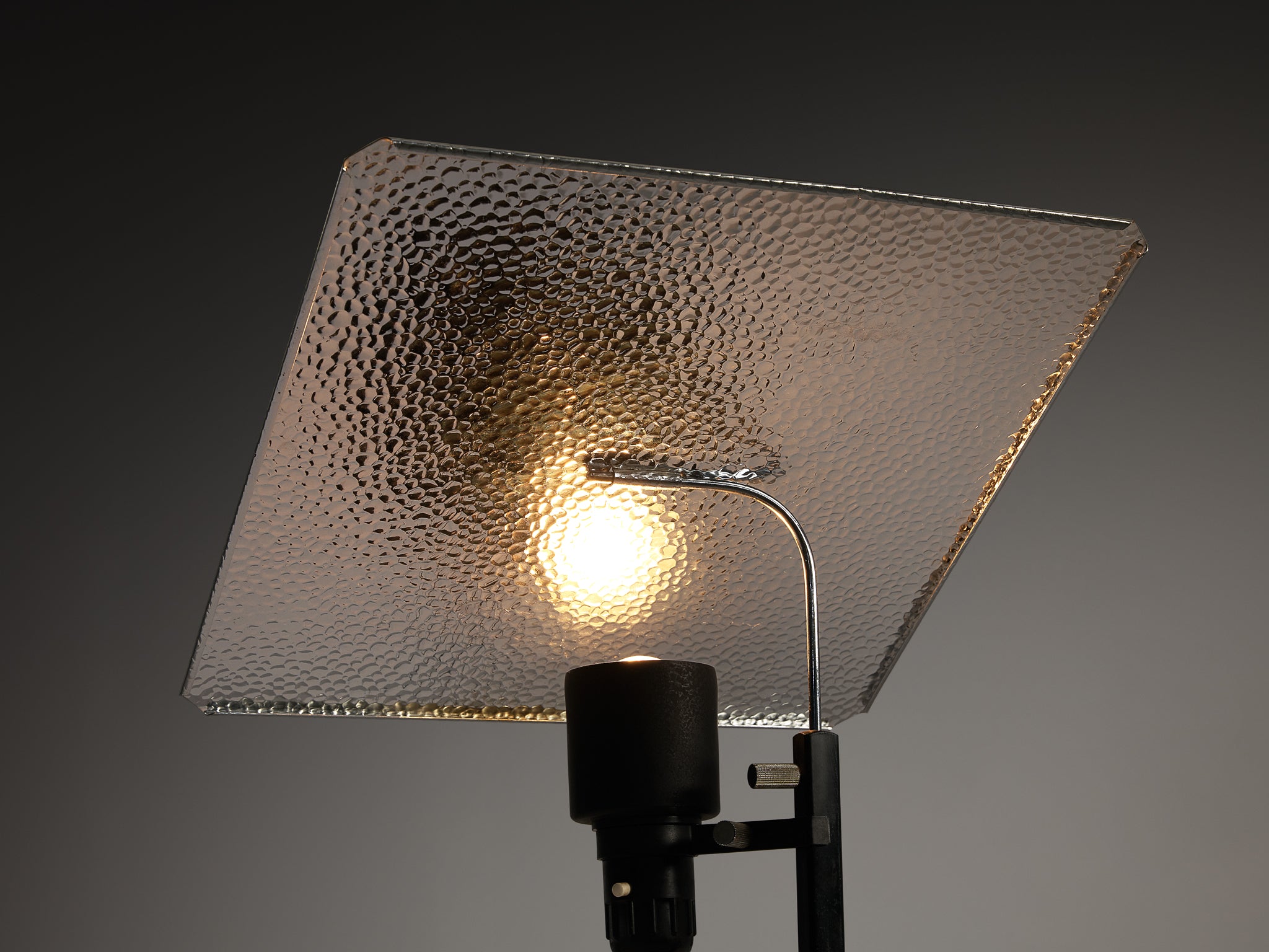 Rare Gino Sarfatti for Arteluce Table Lamp with Reflective Screen Lighting Morentz