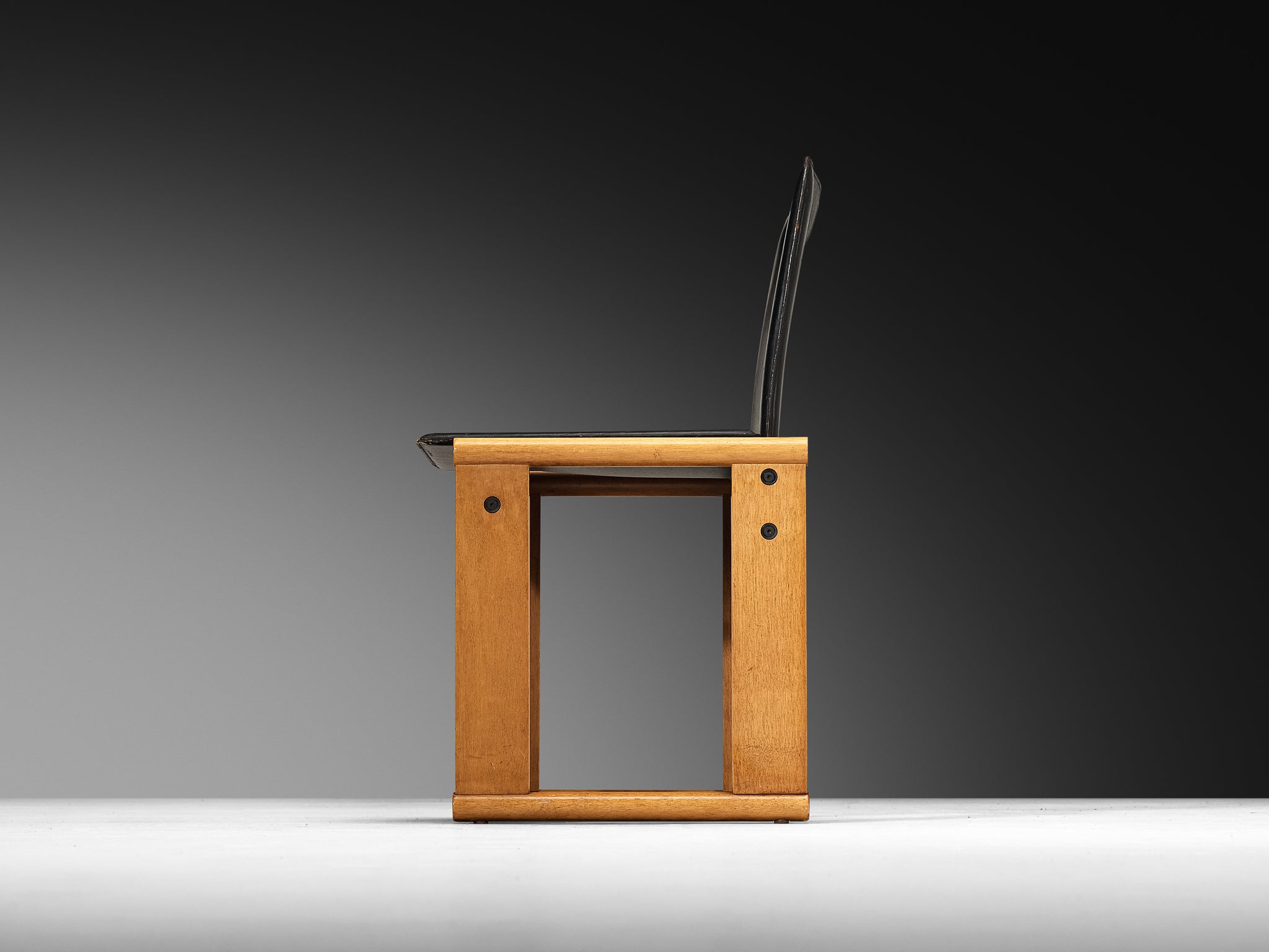 Afra & Tobia Scarpa Set of Four Dining Chairs in Walnut and Black Saddle Leather Seating Morentz