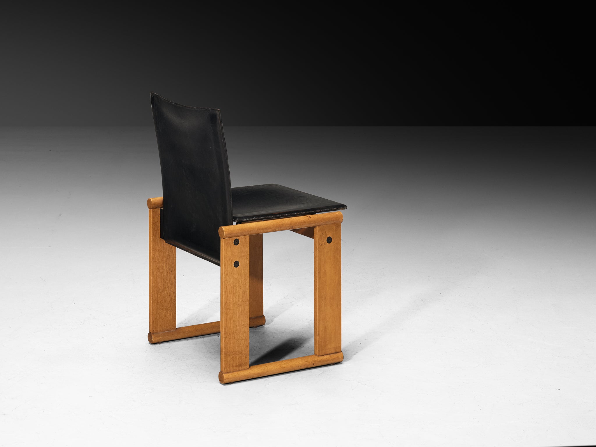 Afra & Tobia Scarpa Set of Four Dining Chairs in Walnut and Black Saddle Leather Seating Morentz