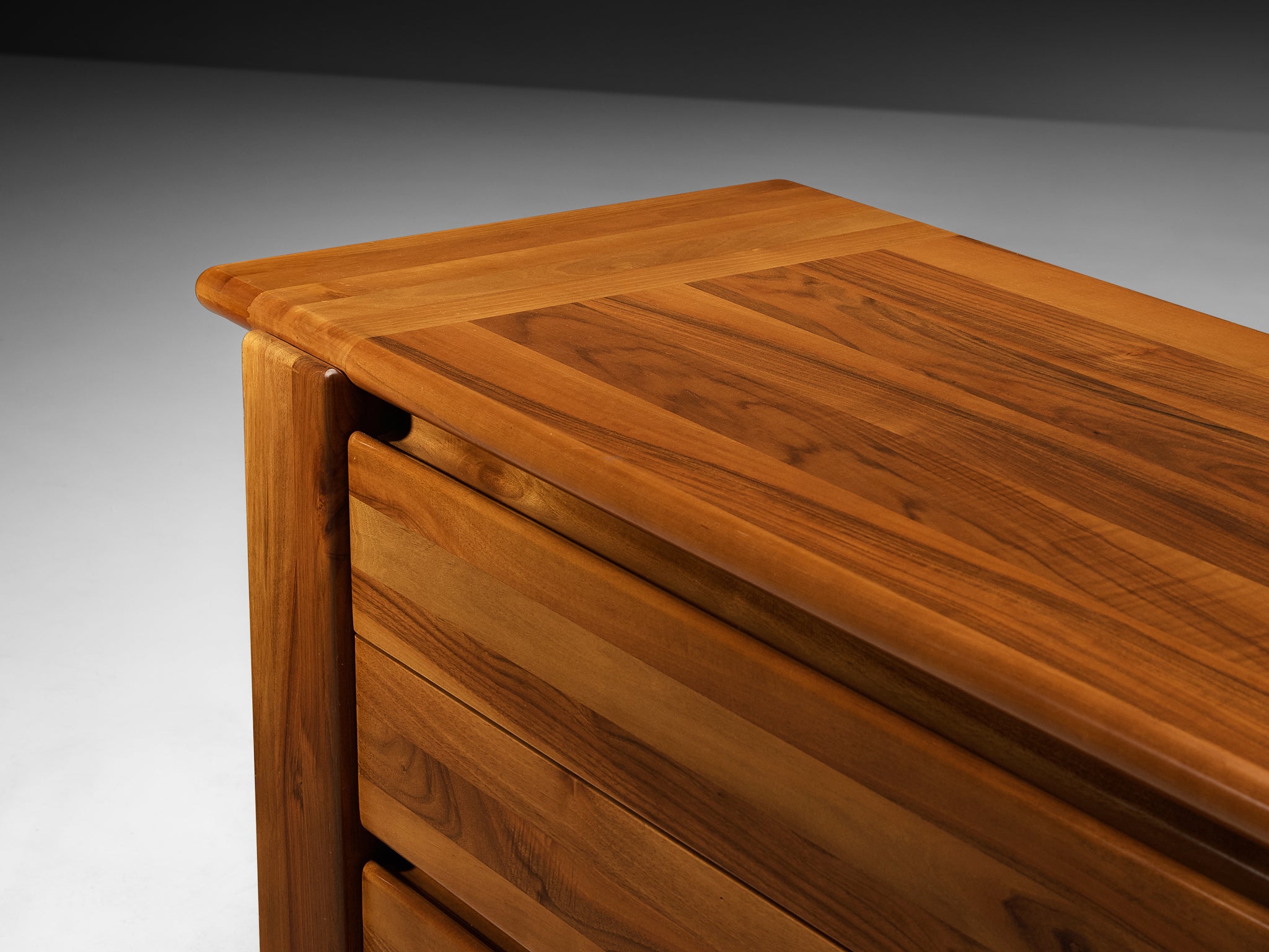 Mario Marenco for Mobil Girgi 'Sapporo' Chest of Drawers in Walnut