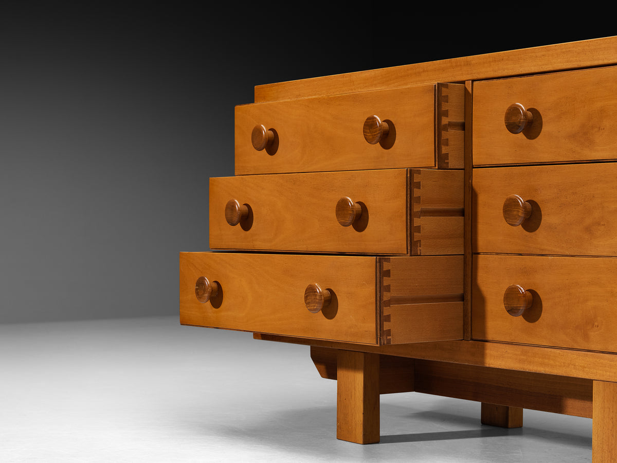 Italian Sideboard in Walnut with Open Side Compartments Case pieces and storage cabinets Morentz