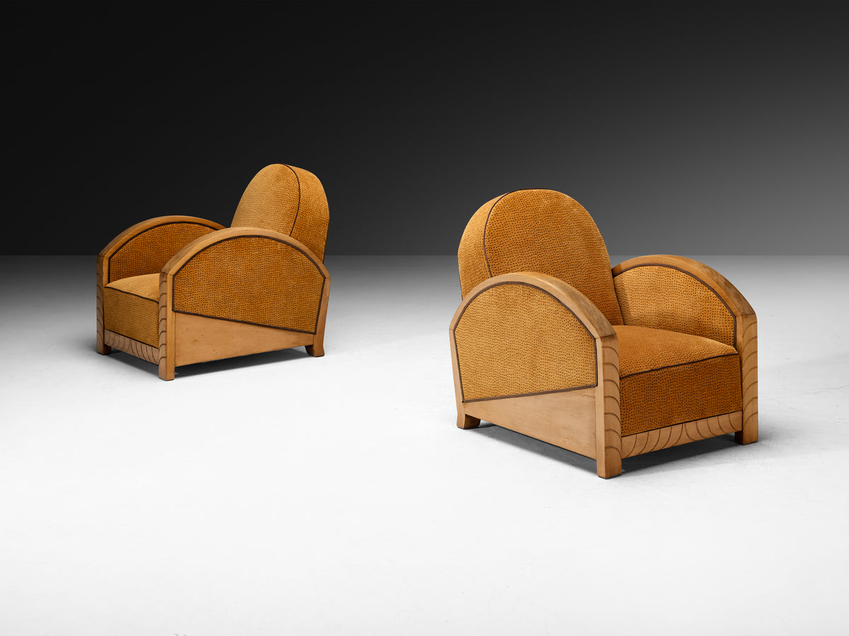 French Art Deco Pair of Lounge Chairs with Curved Armests Seating Morentz