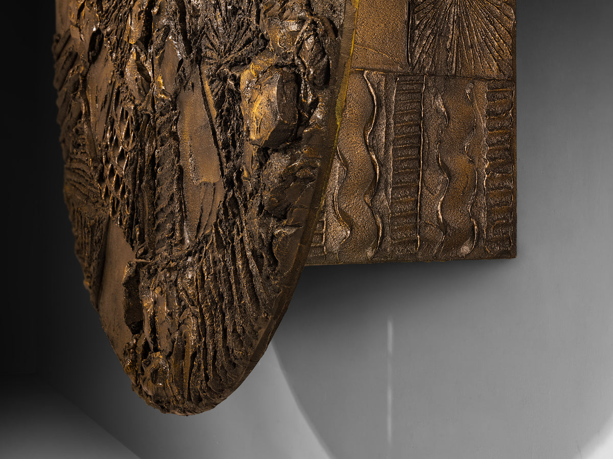 Paul Evans for Directional Large-Scaled Wall-Mounted 'PE 122' Bar Cabinet in Sculpted Bronze Case pieces and storage cabinets Morentz