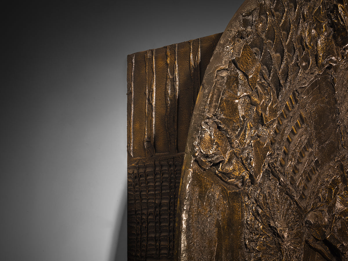 Paul Evans for Directional Large-Scaled Wall-Mounted 'PE 122' Bar Cabinet in Sculpted Bronze Case pieces and storage cabinets Morentz