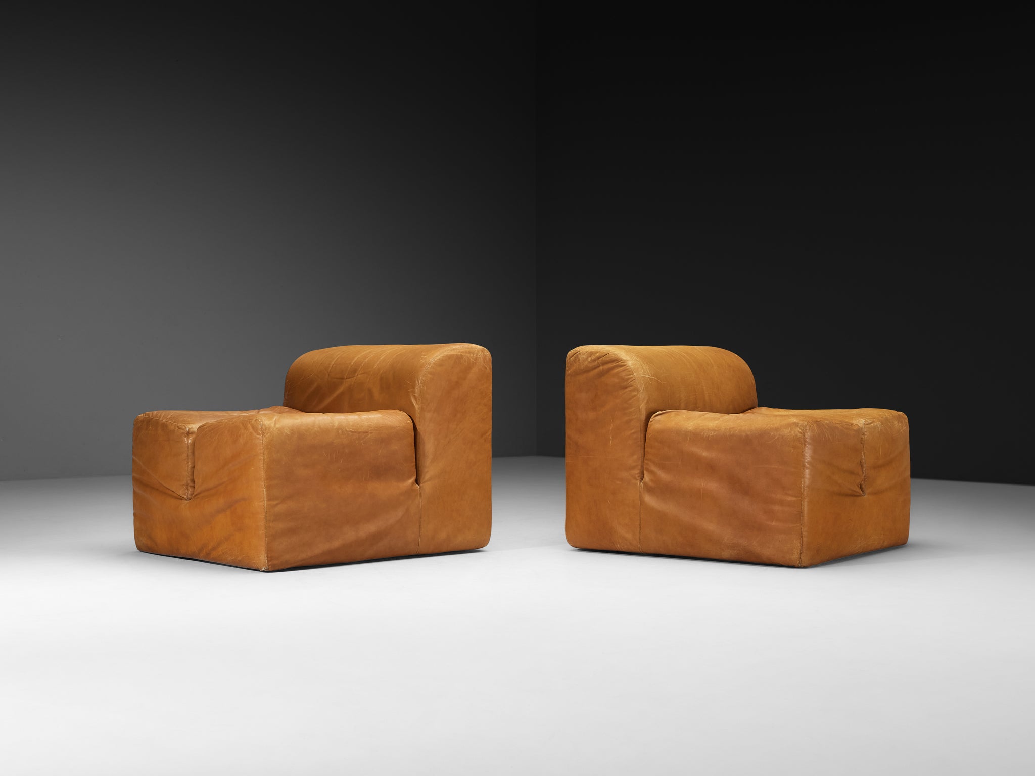 Gionathan de Pas, Donato D’Urbino & Paolo Lomazzi 'Ipercubo 200' 1970s Lounge Chairs in Leather Seating Morentz