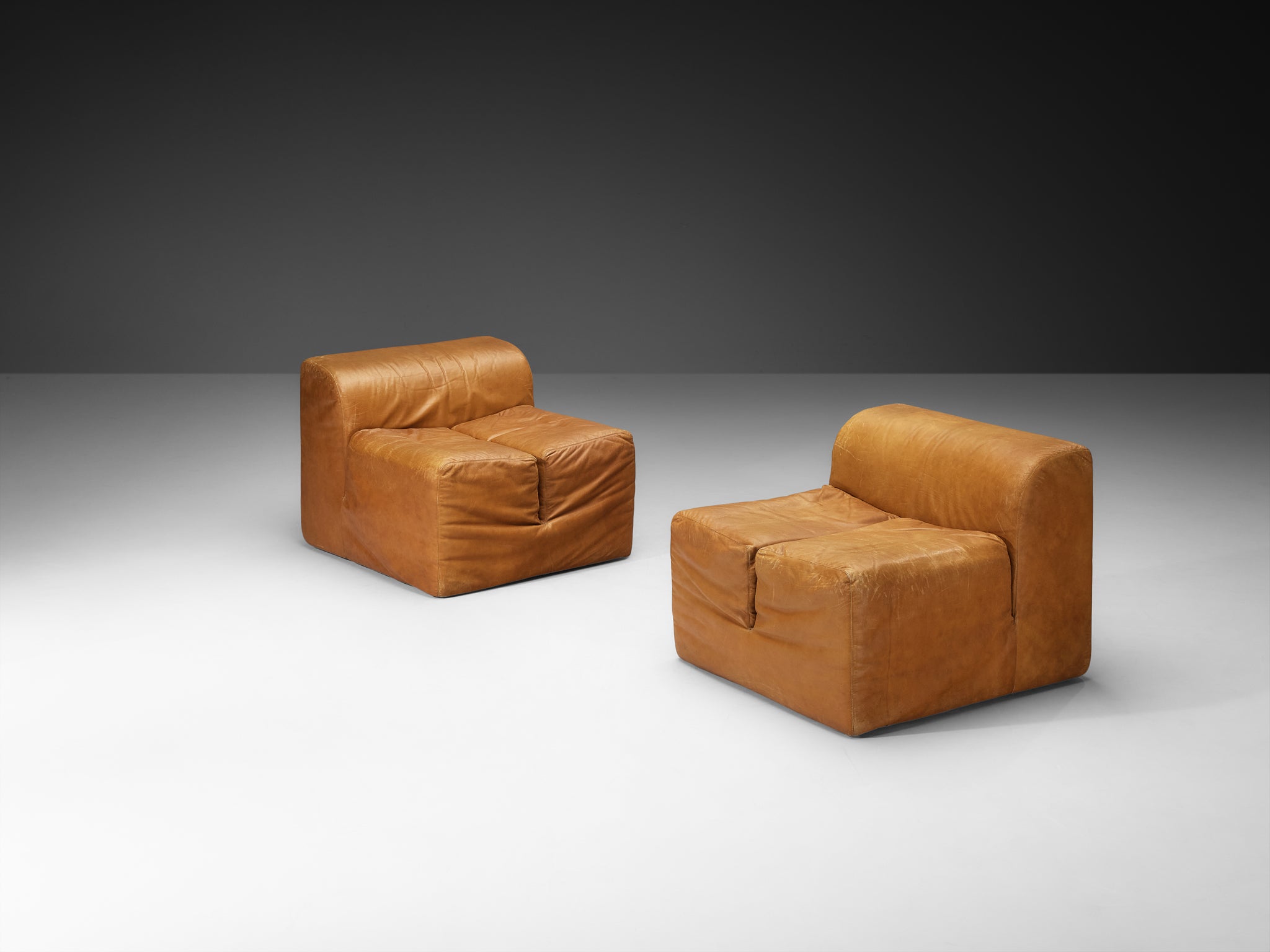 Gionathan de Pas, Donato D’Urbino & Paolo Lomazzi 'Ipercubo 200' 1970s Lounge Chairs in Leather Seating Morentz