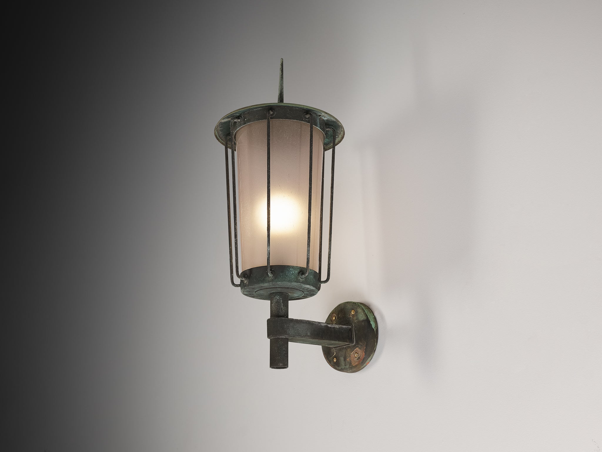 Hans Bergström for Ateljé Lyktan 'Knight' Wall Light in Copper and Blown Glass Lighting Morentz
