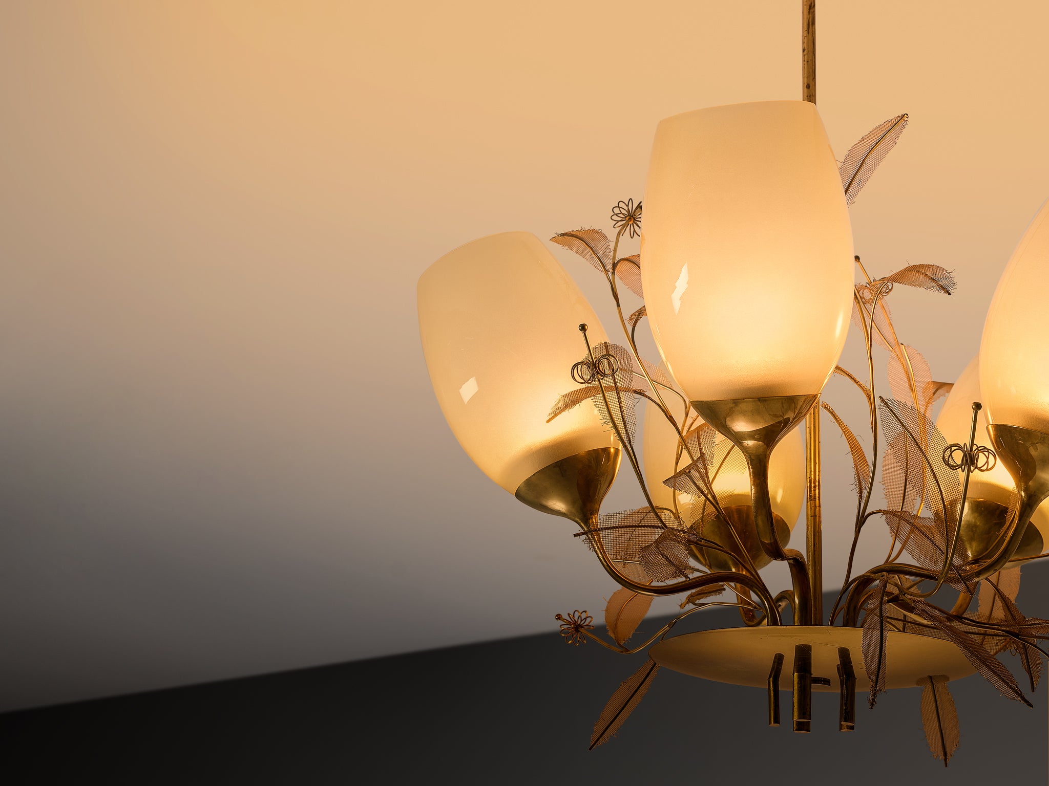 Paavo Tynell for Taito Oy 'Concerto' Chandelier in Brass and Beige Glass Lighting Morentz