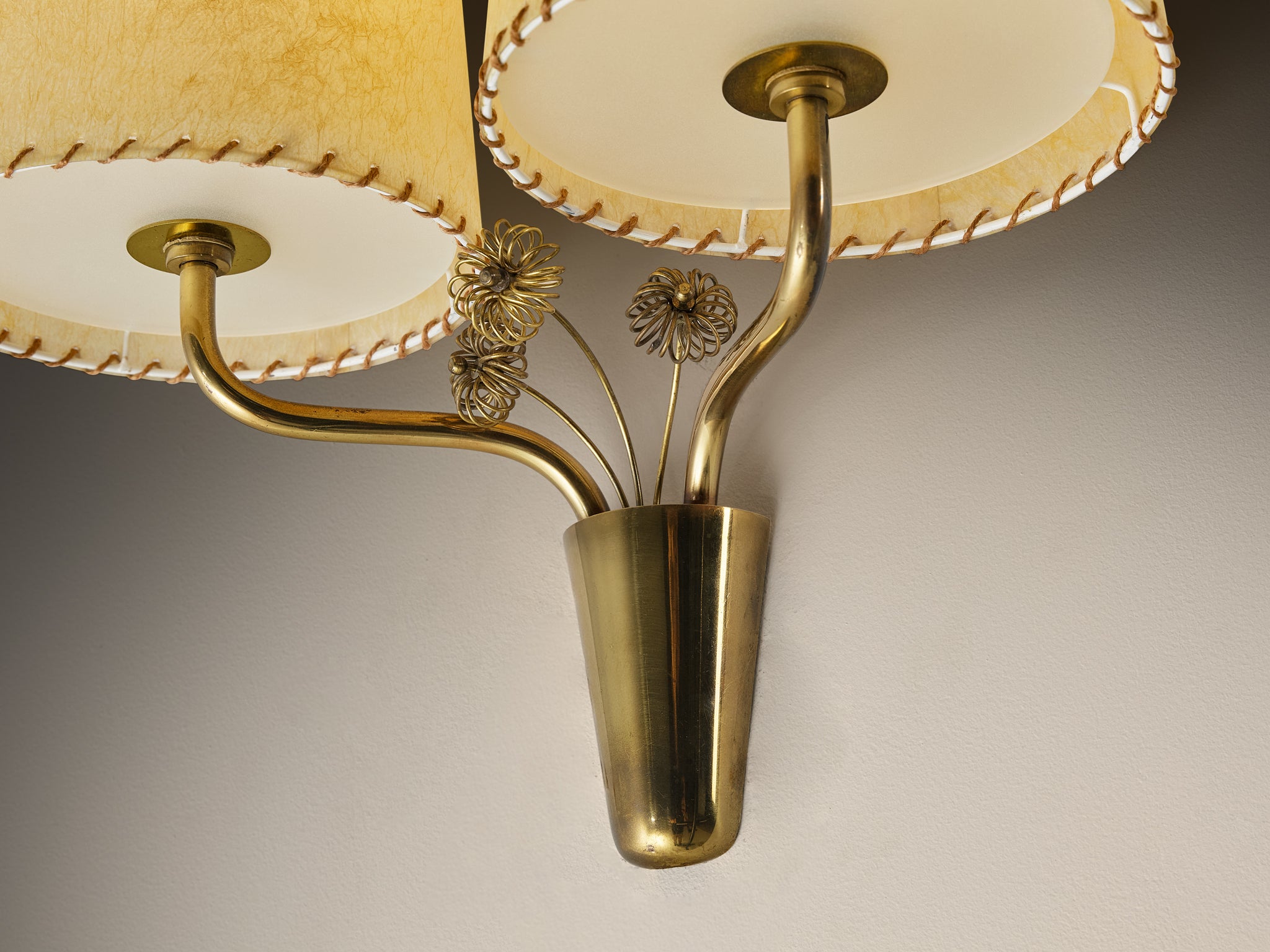 Elegant Paavo Tynell for Taito Oy '9445' Wall Light in Brass Lighting Morentz
