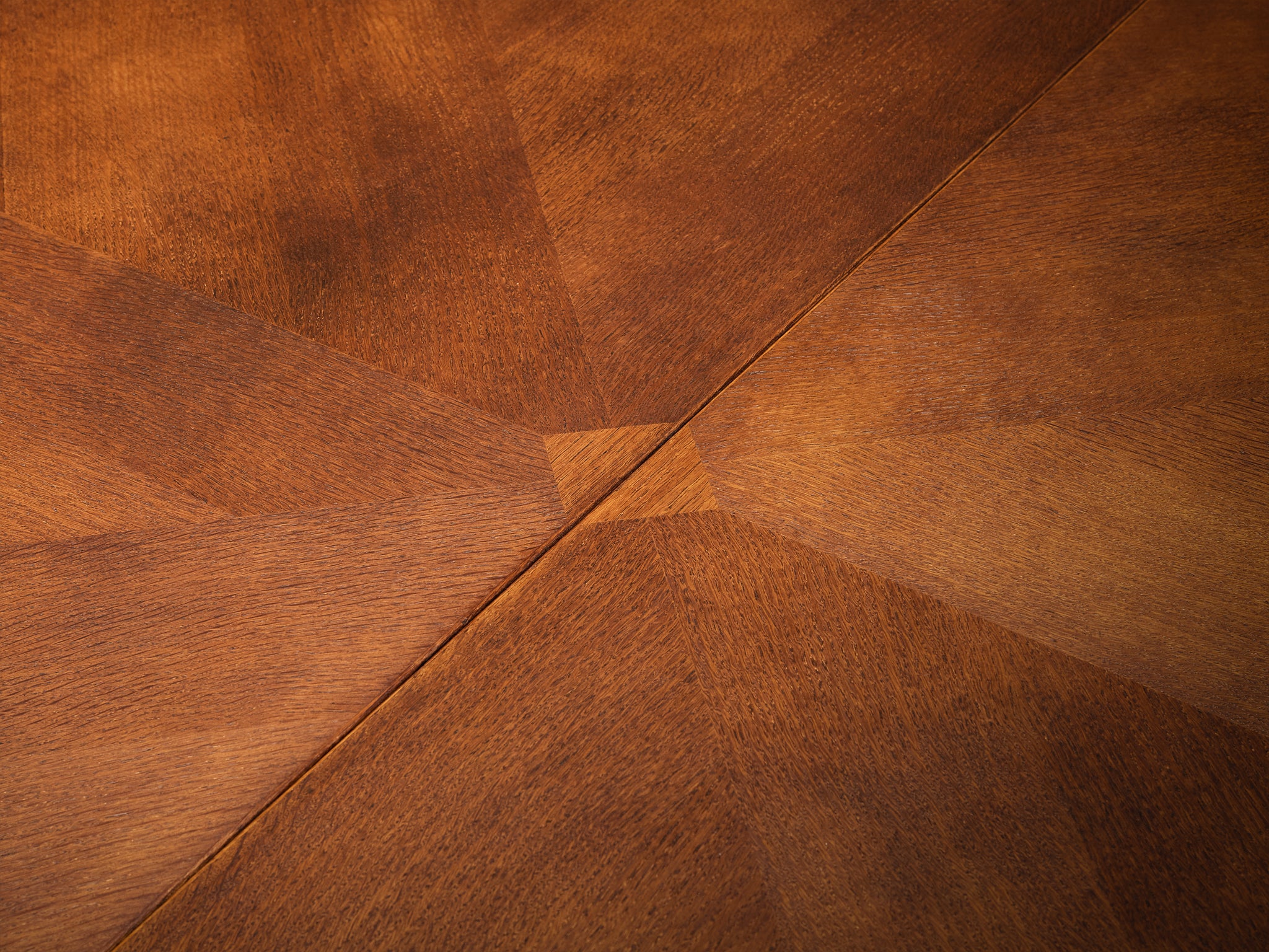 Guillerme & Chambron Extendable 'Victorine' Dining Table in Solid Oak Tables Morentz