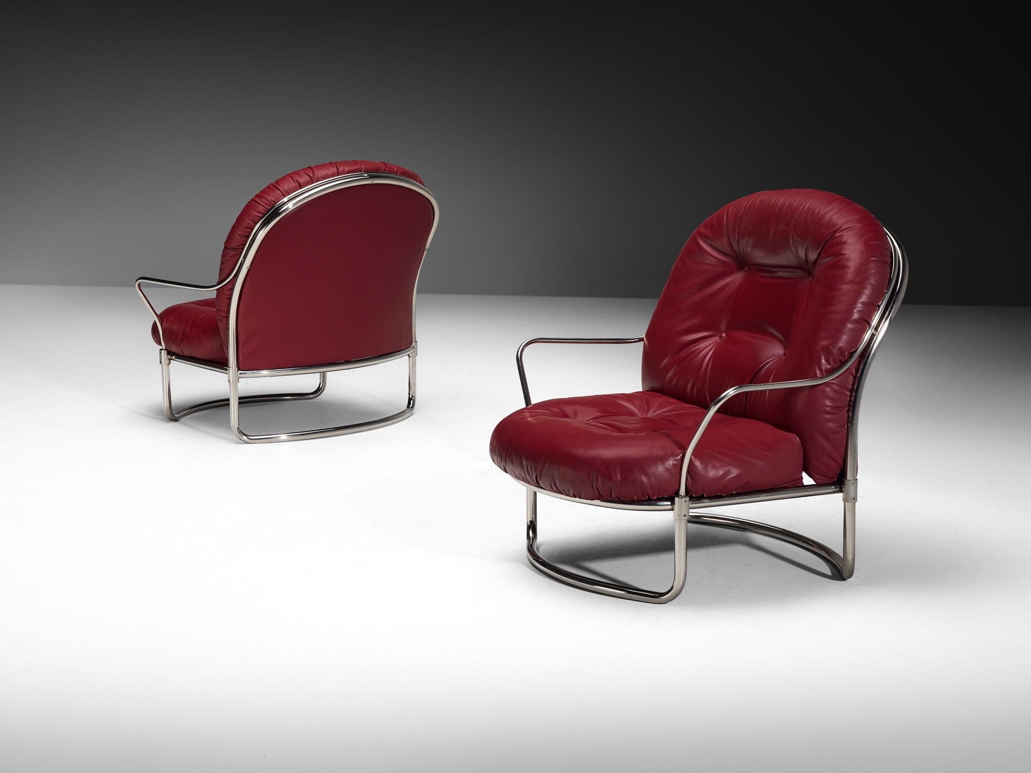 Carlo De Carli for Cinova Pair of '915' Lounge Chairs in Burgundy Red Leather Seating Morentz