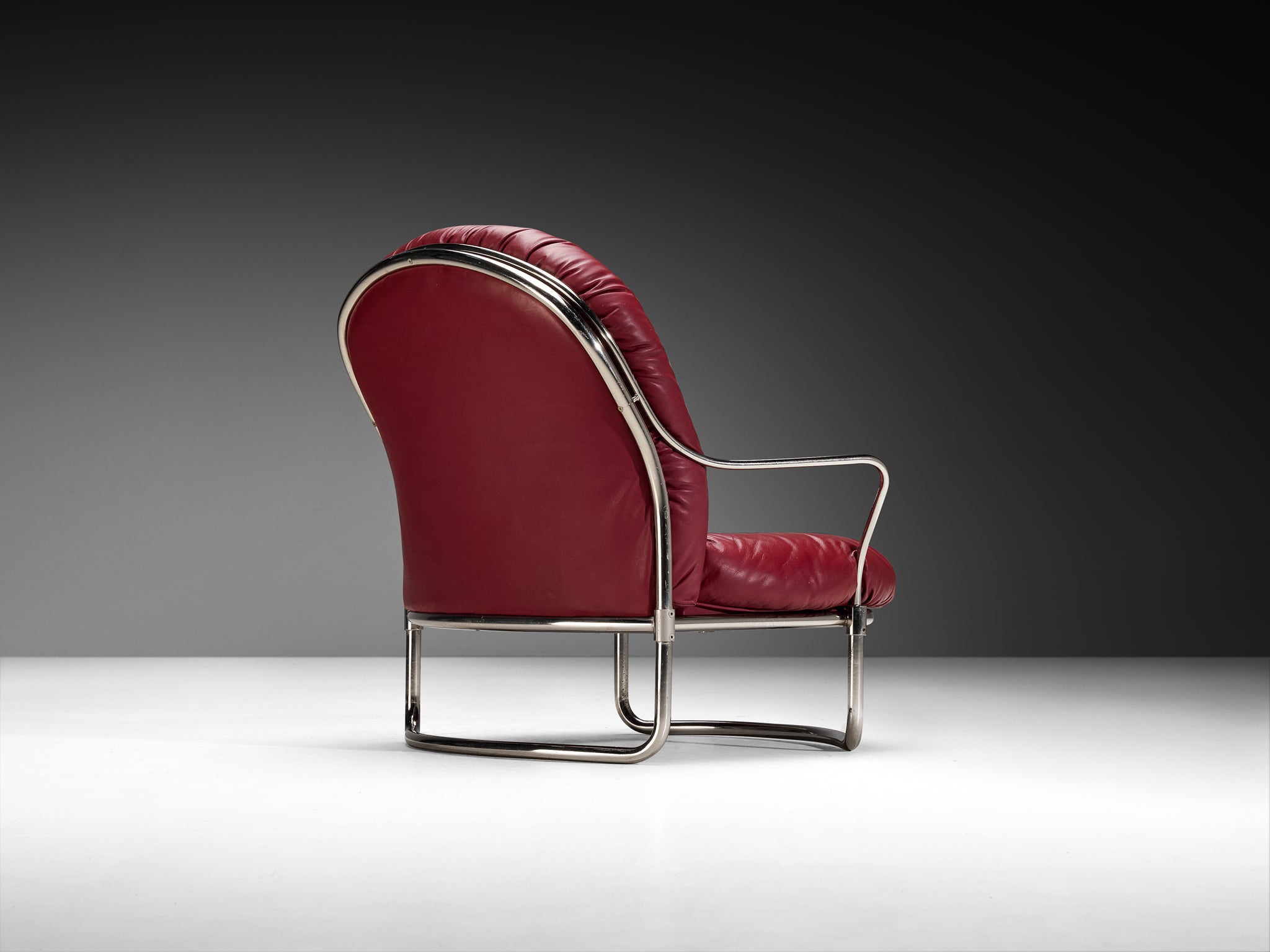 Carlo De Carli for Cinova Pair of '915' Lounge Chairs in Burgundy Red Leather Seating Morentz