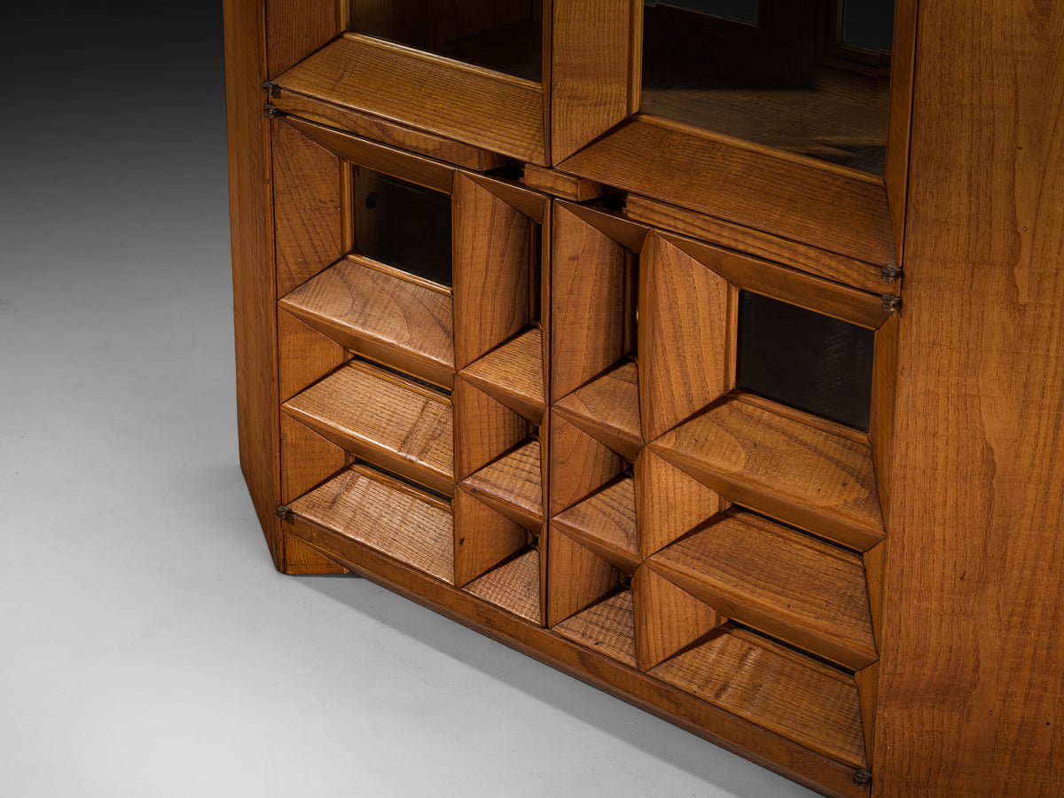 Giuseppe Rivadossi Unique Large Freestanding Display Cabinet in Sculpted Oak Case pieces and storage cabinets Morentz