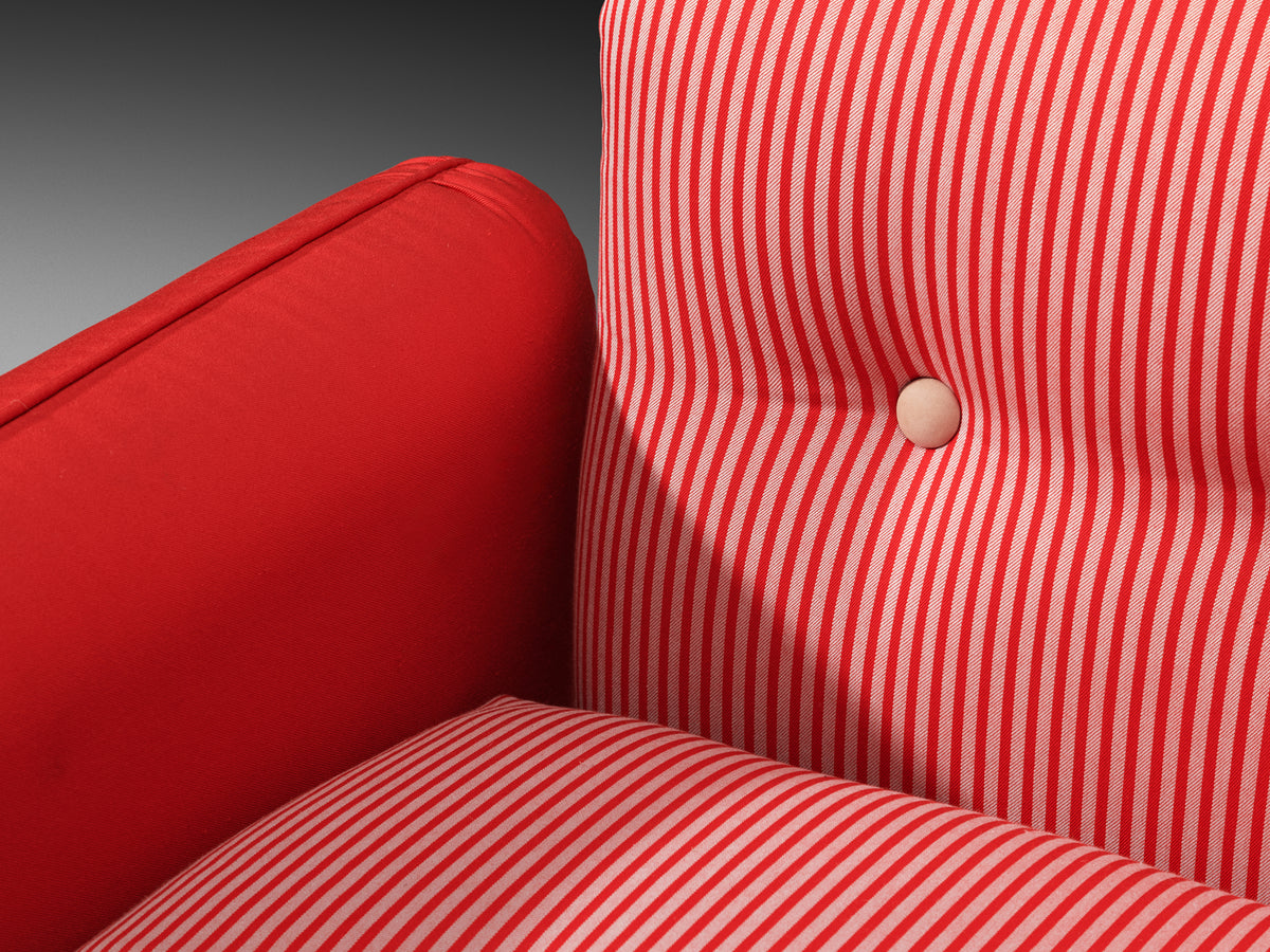 Postmodern Pair of Lounge Chairs in Red Striped and Red Fabric Seating Morentz