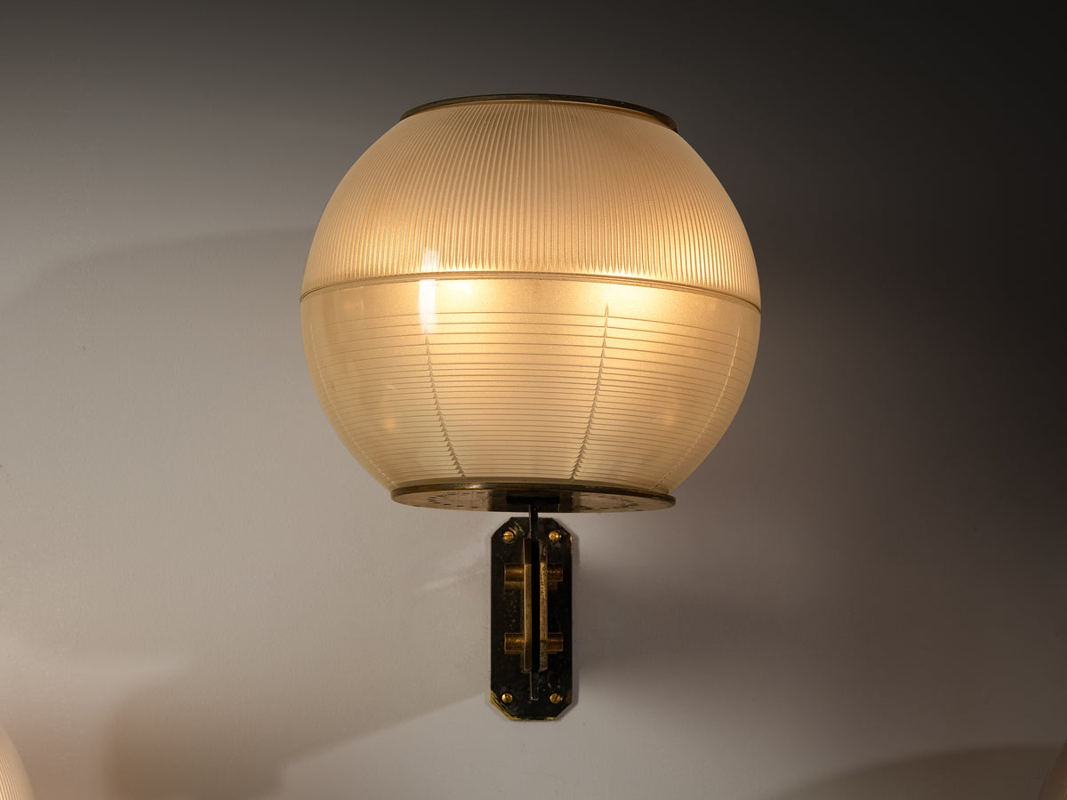 Exceptional Ignazio Gardella for Greco Illuminazione 'Feltre' Set of Eight Wall Lights in Brass Steel and Glass
