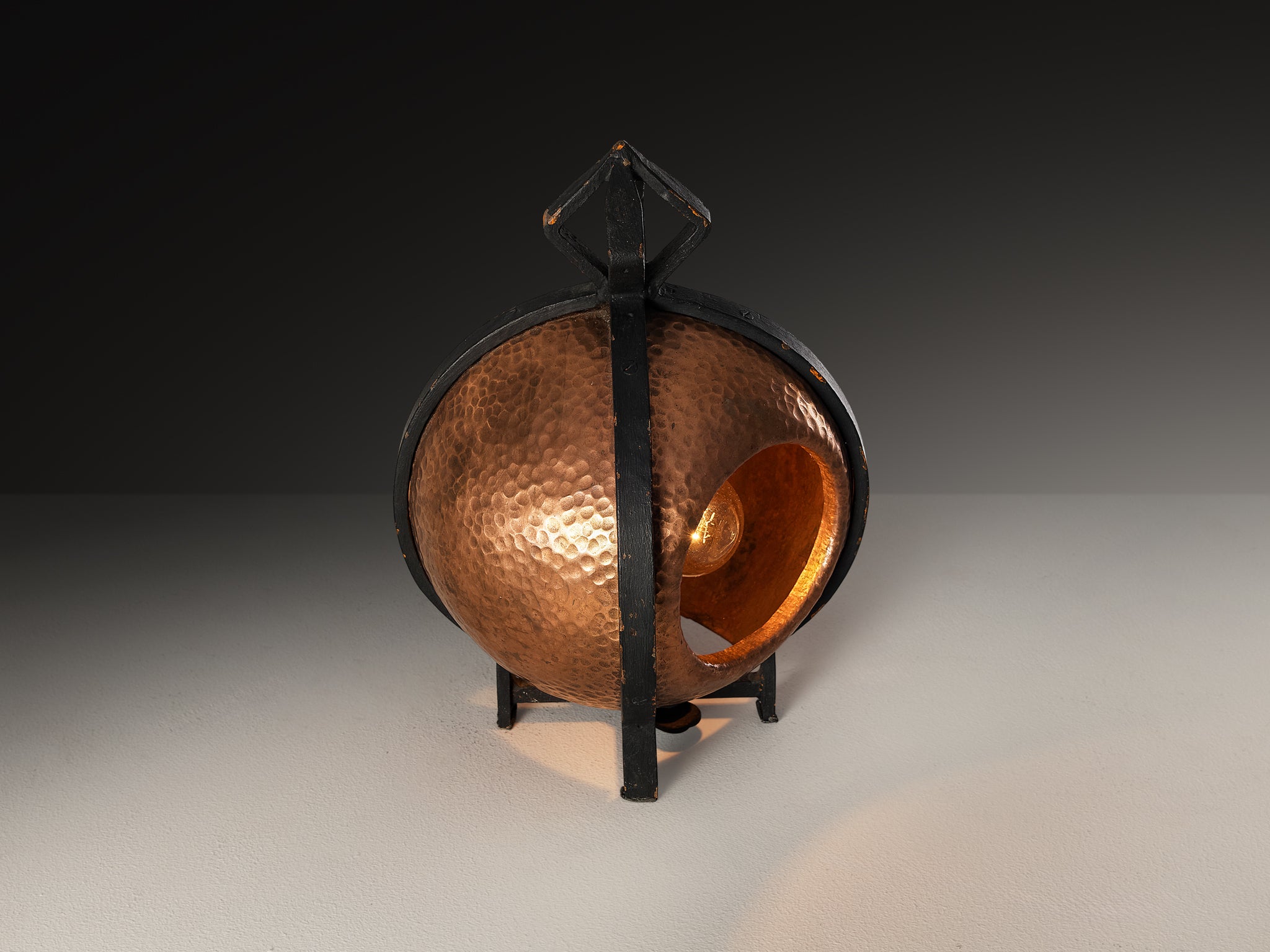 Pair of Mid-Century Table Lamps in Hammered Copper 1950s Lighting Morentz