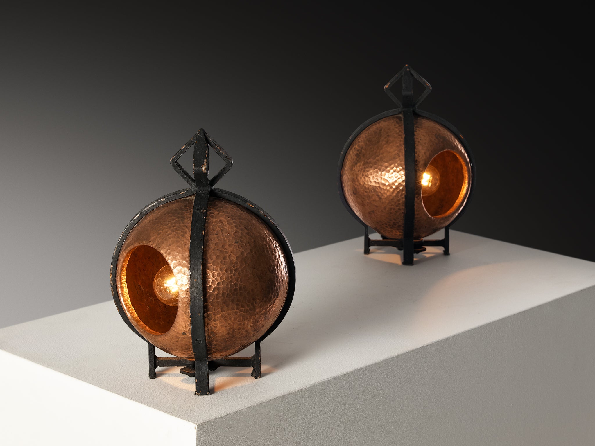 Pair of Mid-Century Table Lamps in Hammered Copper 1950s Lighting Morentz