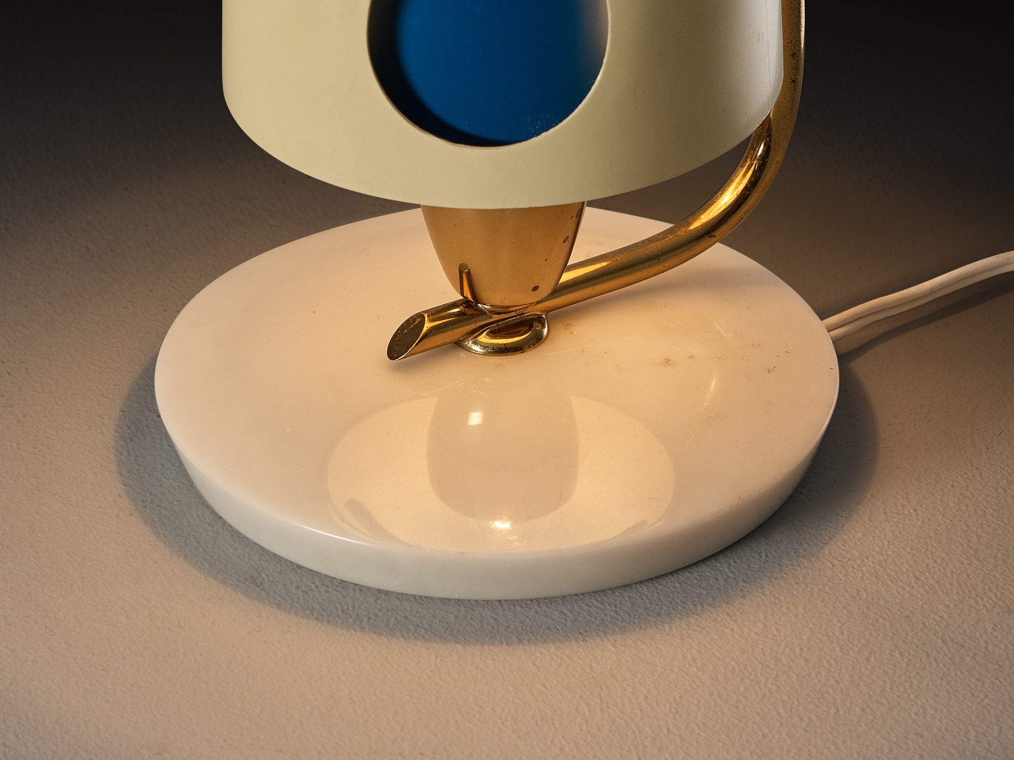 Angelo Lelii for Arredoluce Rare Table Lamp with Rotating Shades Lighting Morentz
