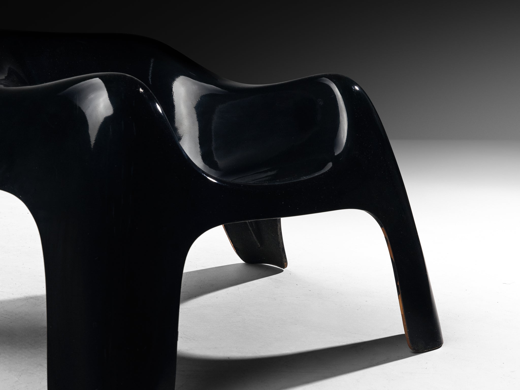 Rare Stacy Dukes for Artemide Prototype 'Efebino' Lounge Chair Seating Morentz