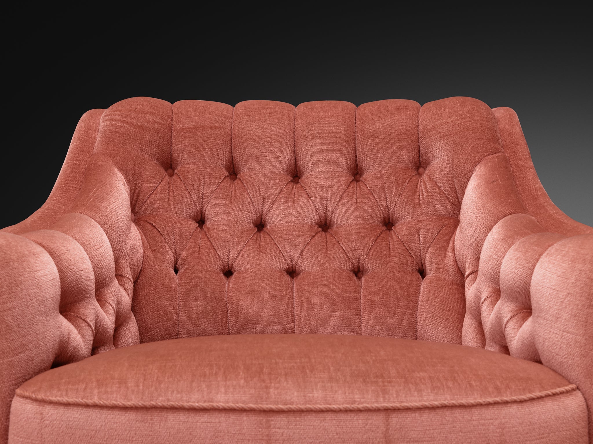 1950s Mid-Century Pair of Lounge Chairs in Tufted Dusty Pink Velvet and Oak Seating Morentz