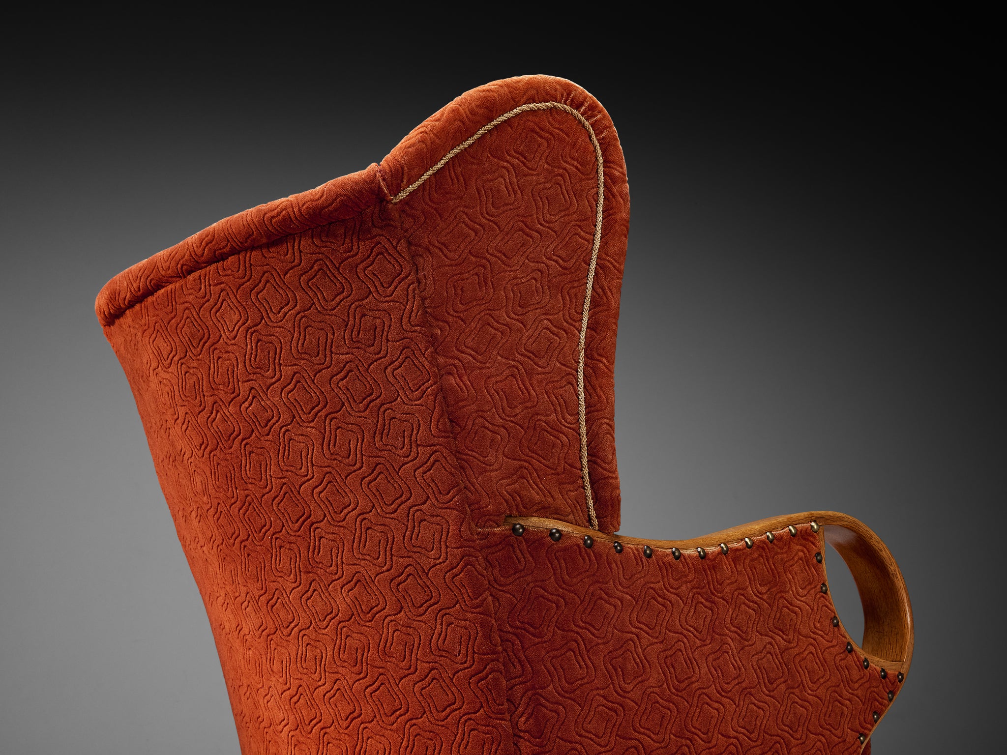 1950s Lounge Chair with Wing-Shaped Ears and Curved Armrests Seating Morentz