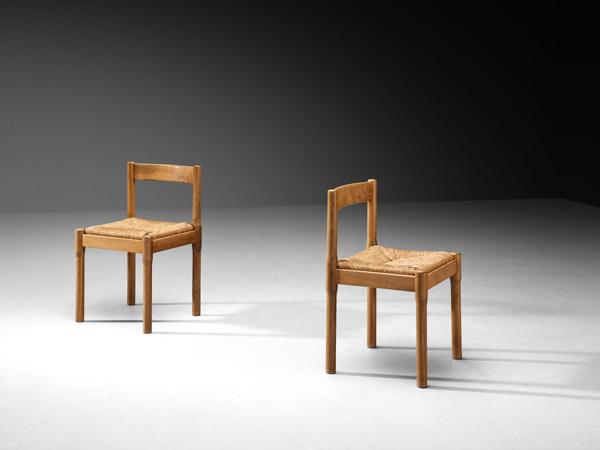 Early Vico Magistretti for Mario Luigi Comi 'Carimate' Dining Chairs in Wood Seating Morentz