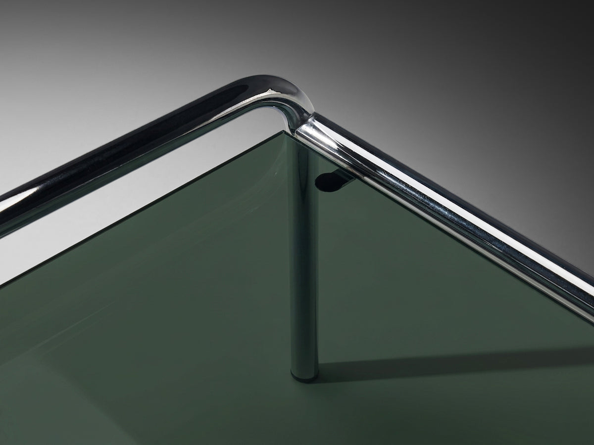 Gae Aulenti for Poltronova 'Stringa' Side Table in Chromed Metal, Smoked Glass Tables Morentz
