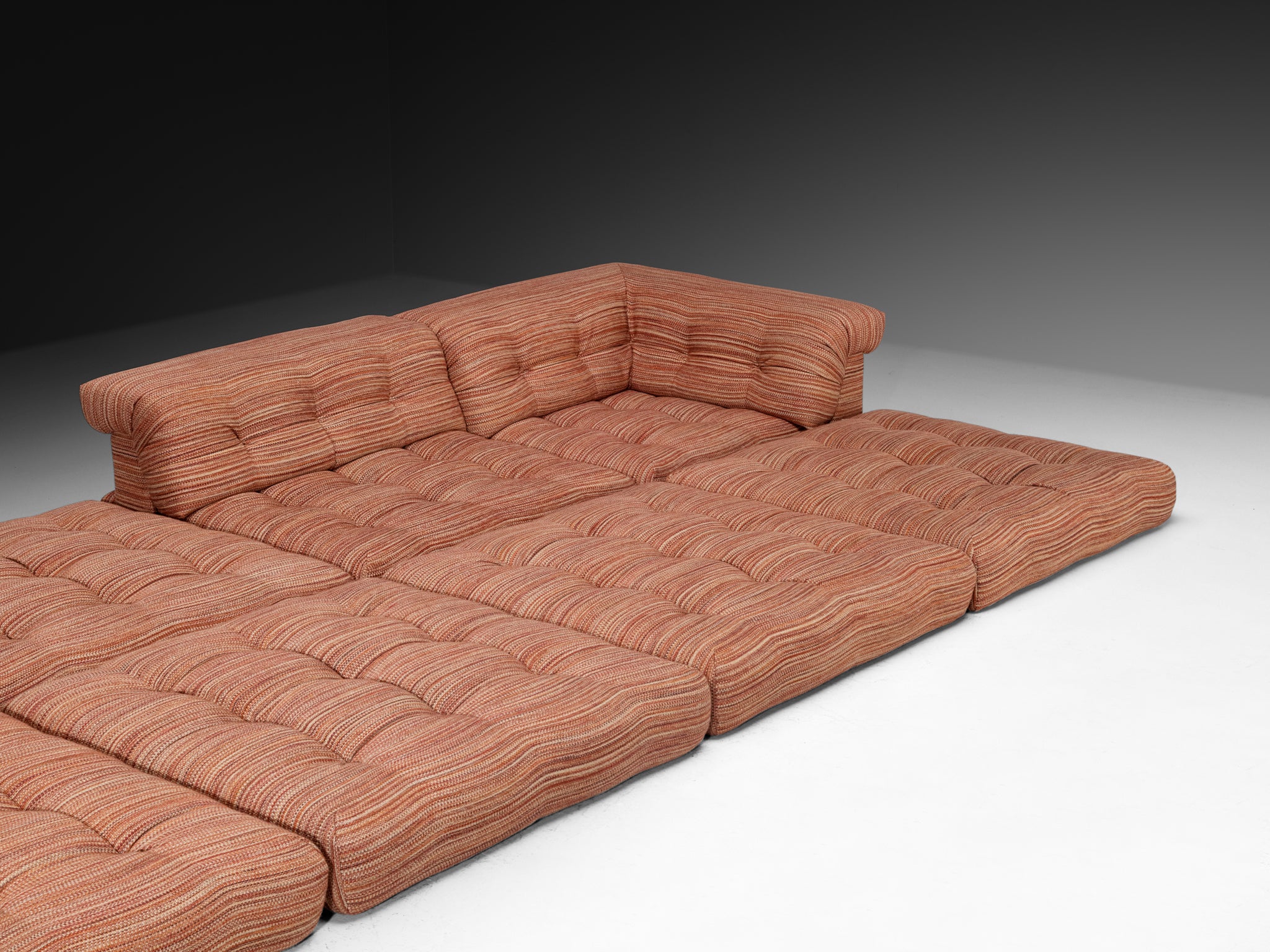 Large-Scaled Hans Hopfer for Roche Bobois Modular 'Mah Jong' Sofa in Wool Seating Morentz