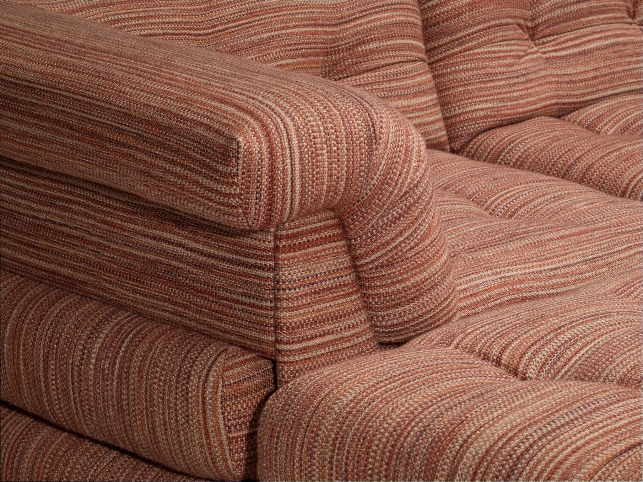 Large-Scaled Hans Hopfer for Roche Bobois Modular 'Mah Jong' Sofa in Wool Seating Morentz