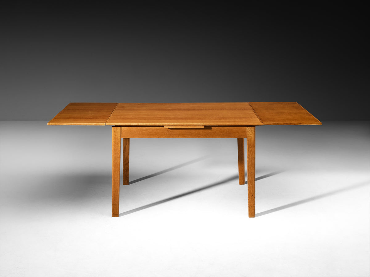Mart Stam for Pastoe Mid-Century Extendable Dining Table in Oak