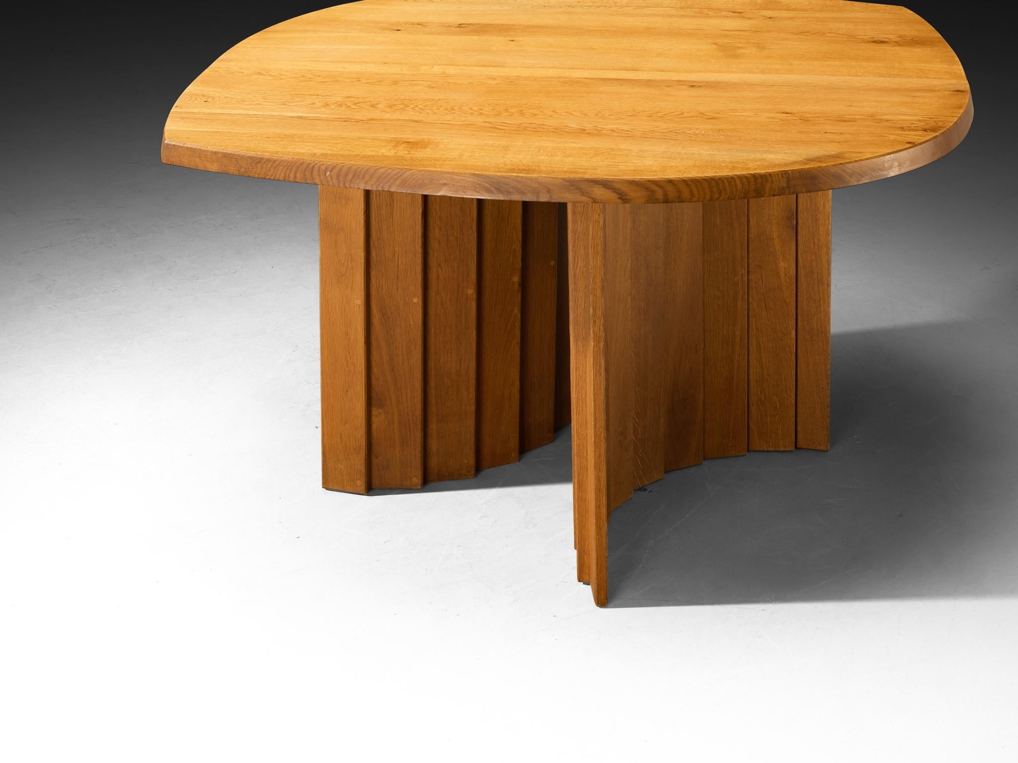 Pierre Chapo 'Table à Géométrie Variable' in Solid Oak tables Morentz