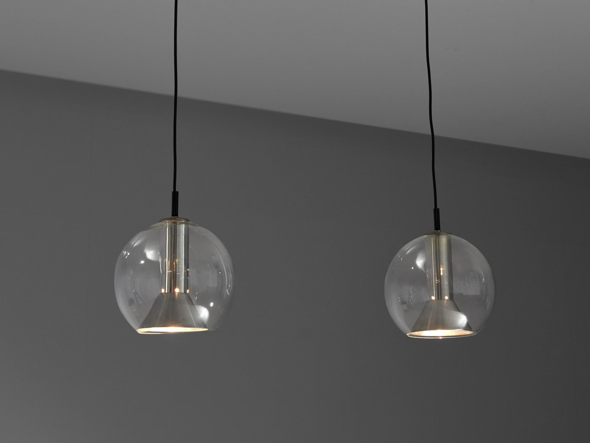 Frank Ligtelijn for RAAK 'Globe' Pendants lighting Morentz