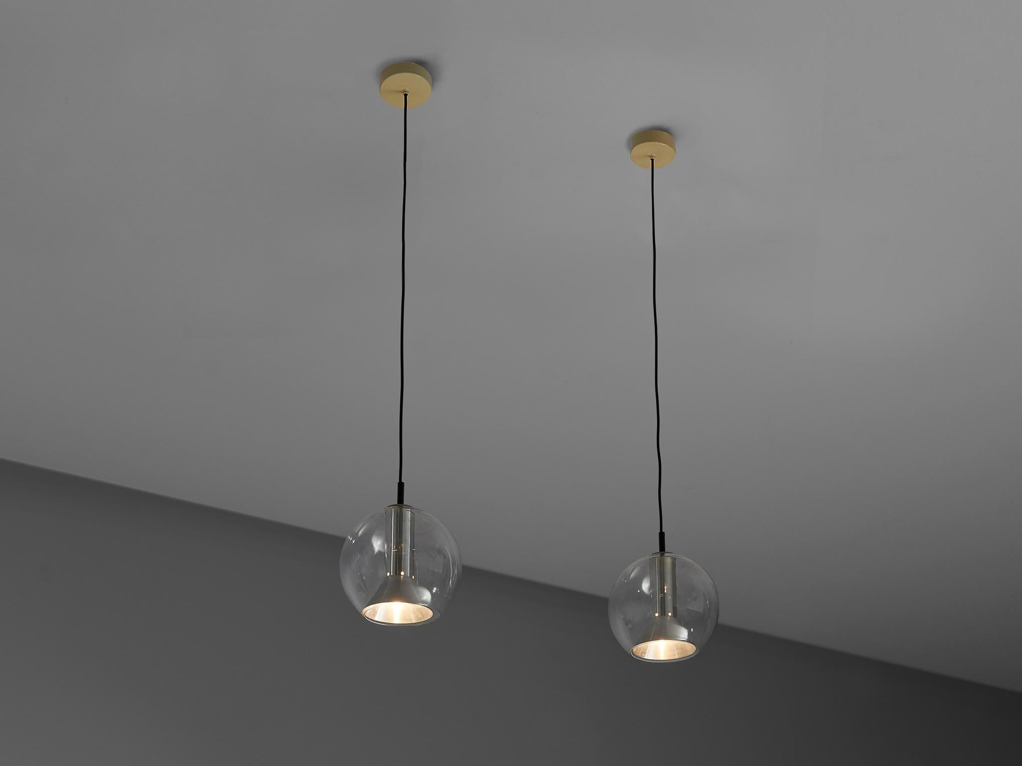 Frank Ligtelijn for RAAK 'Globe' Pendants lighting Morentz