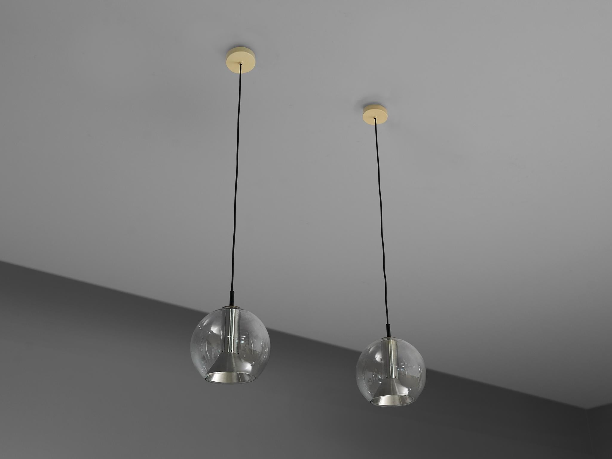 Frank Ligtelijn for RAAK 'Globe' Pendants lighting Morentz