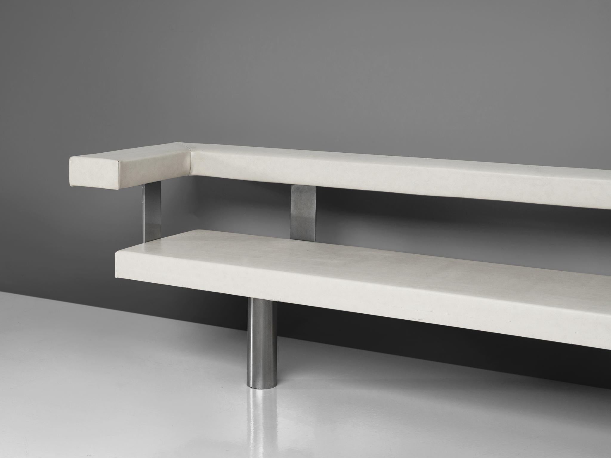 Gerrit Rietveld and J. Tricht Long Sofa seating Morentz