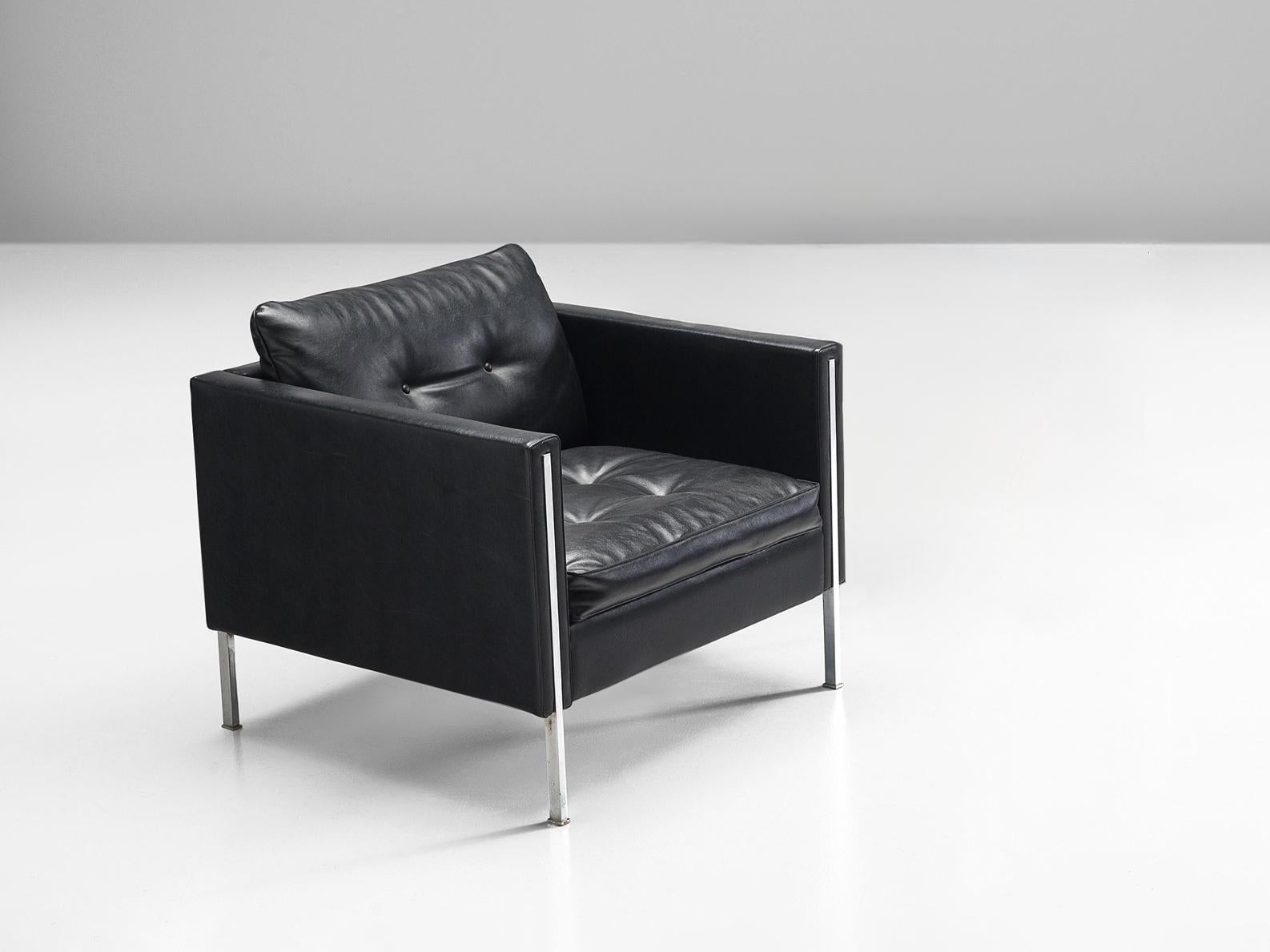 Pierre Paulin for Artifort Lounge Chair in Black Leather seating Morentz