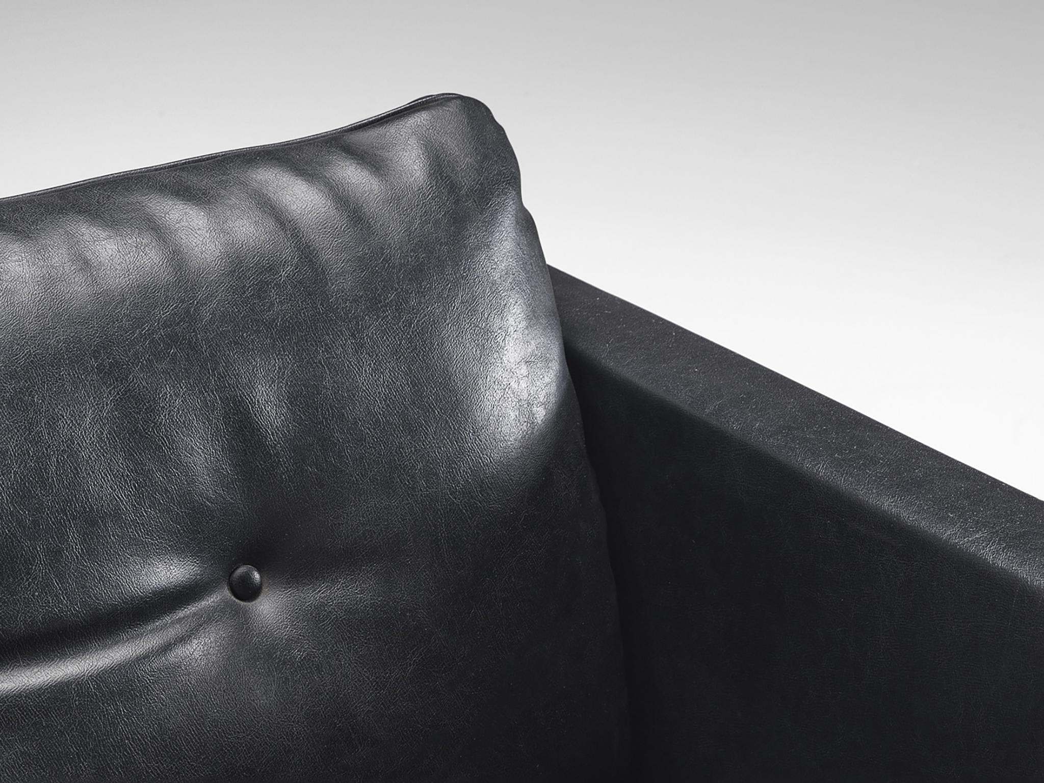 Pierre Paulin for Artifort Lounge Chair in Black Leather seating Morentz