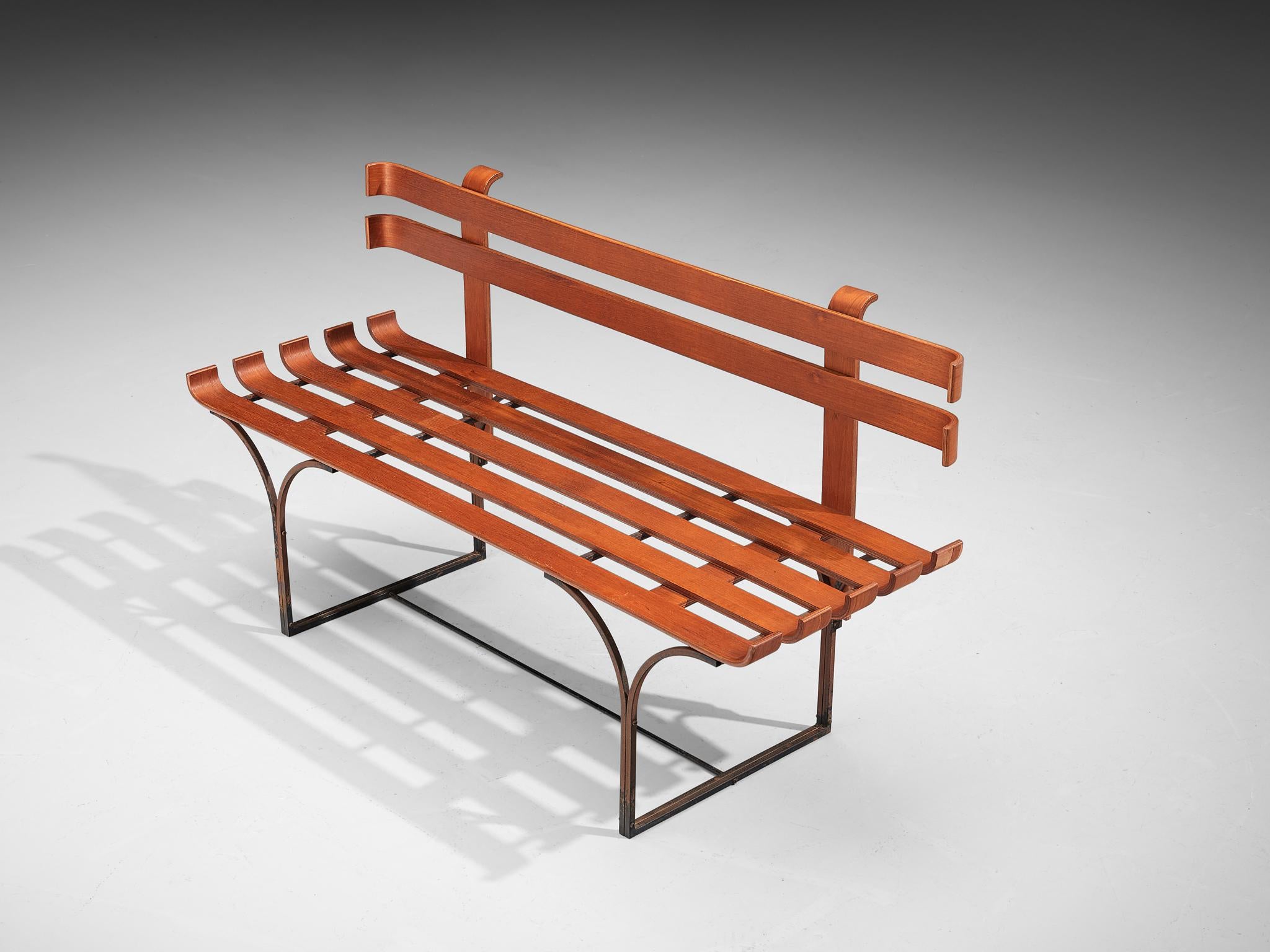 Italian Bench in Plywood and Metal seating Morentz