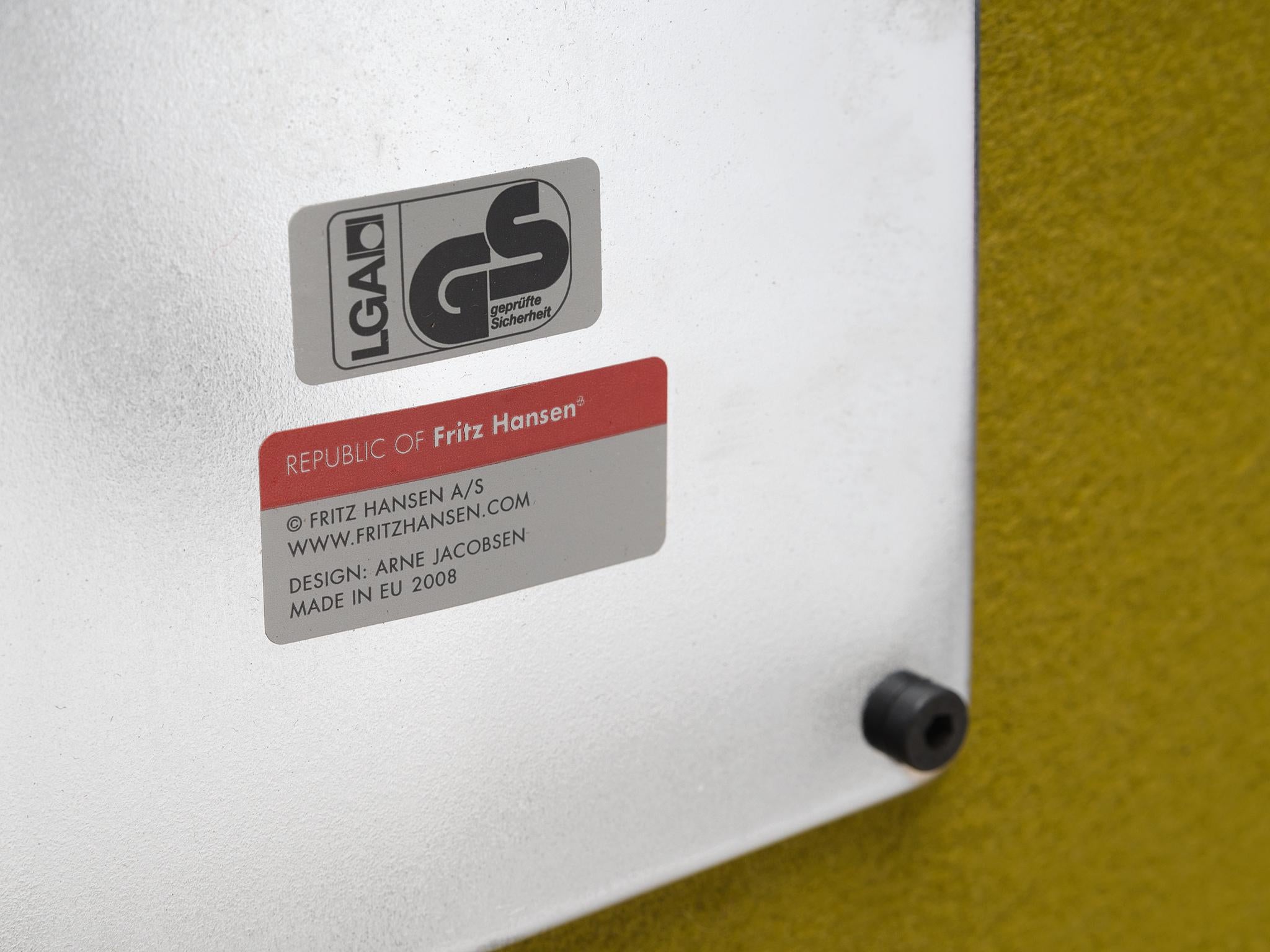 Arne Jacobsen for Fritz Hansen 'Oxford' Desk Chairs seating Morentz