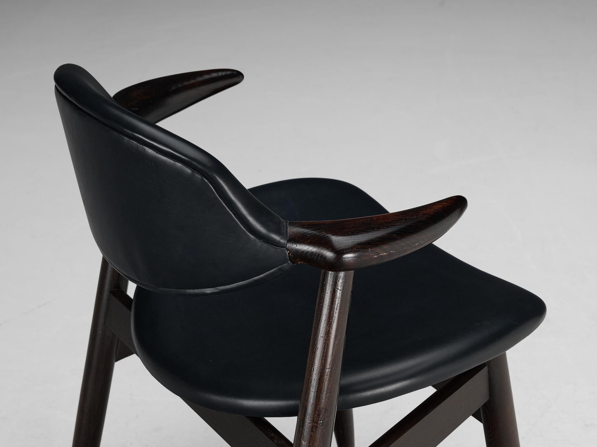 ‘Bullhorn’ Armchair in Ash and Black Upholstery seating Morentz